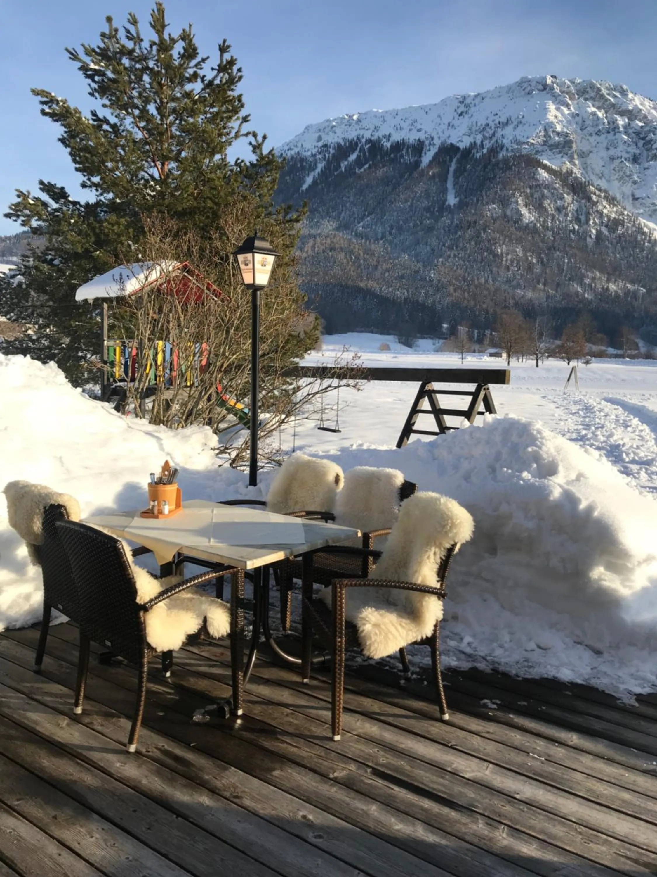 Winter in DEVA Hotel-Restaurant Fischerwirt inklusive Chiemgau Card