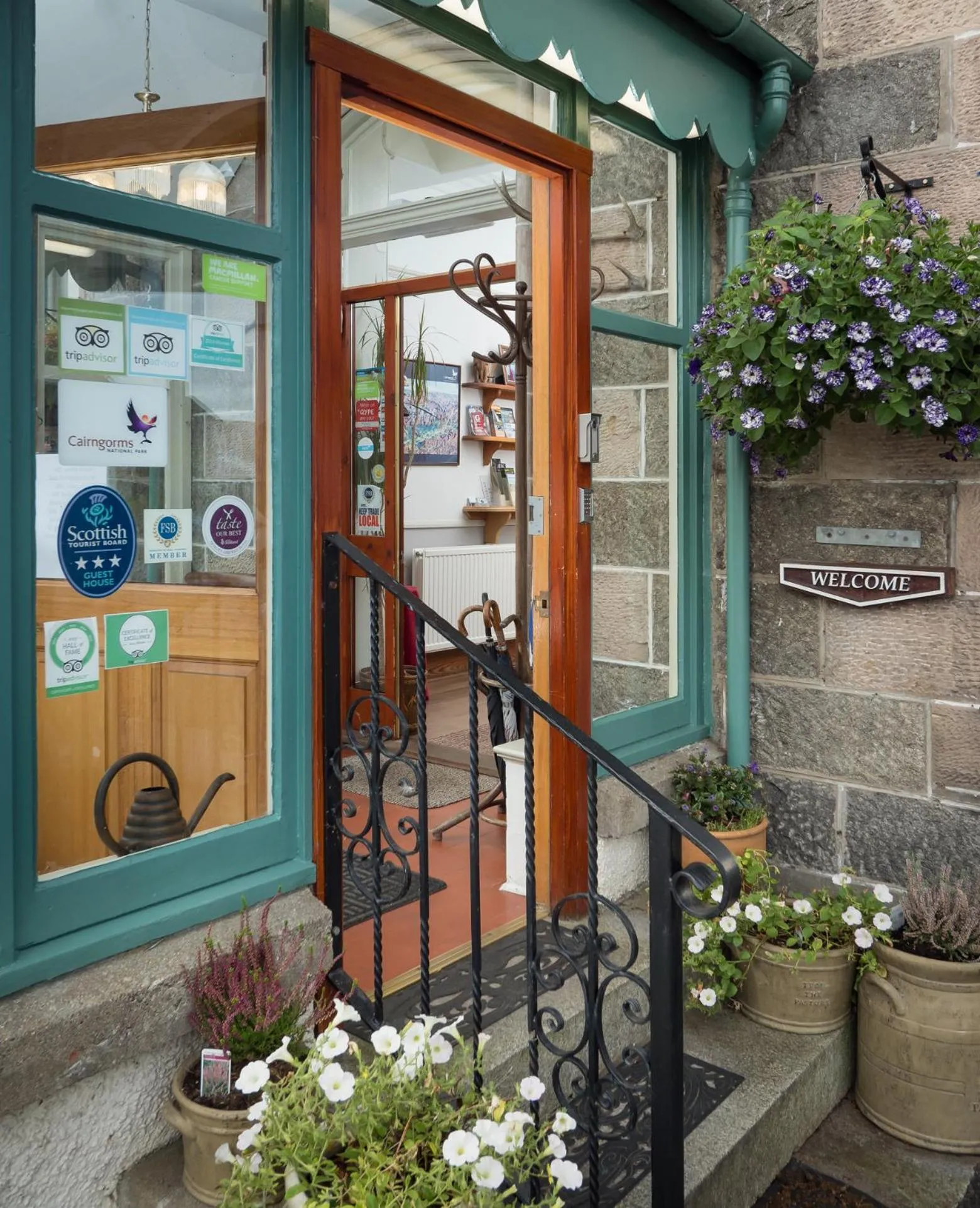 Facade/entrance in Cairngorm Guest House