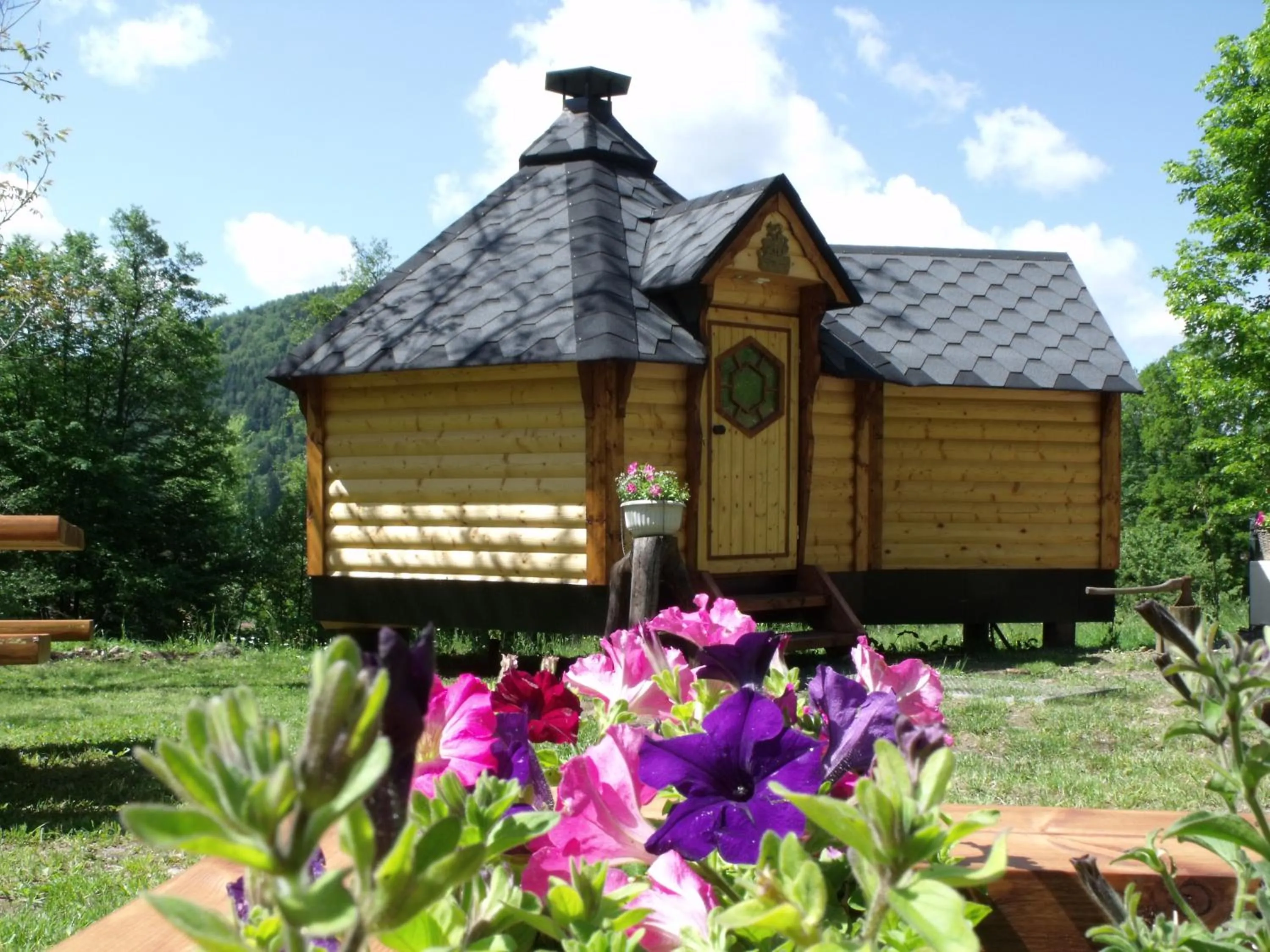 Property building in Le Domaine du Châtelet