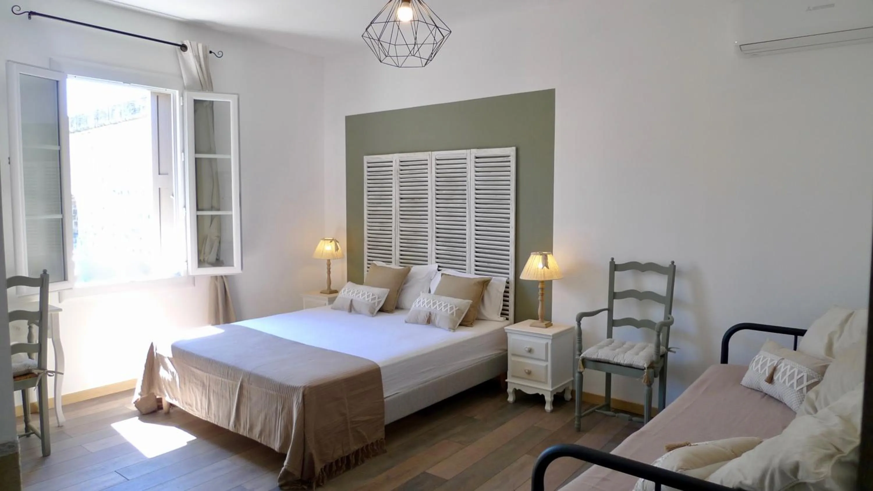 Ô 36 Rempart Sud B&B