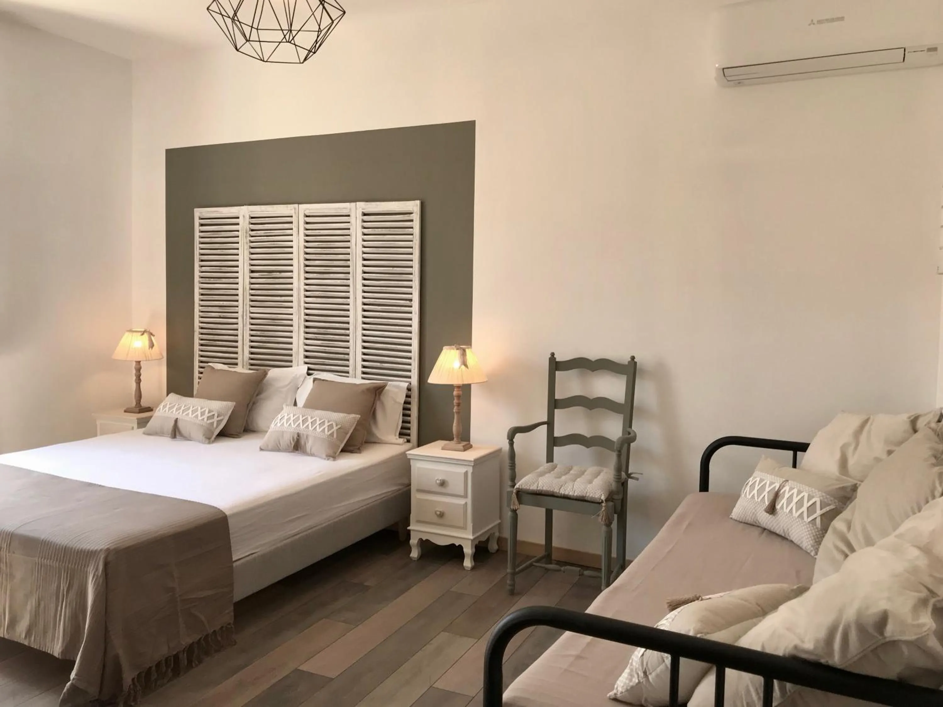 Ô 36 Rempart Sud B&B