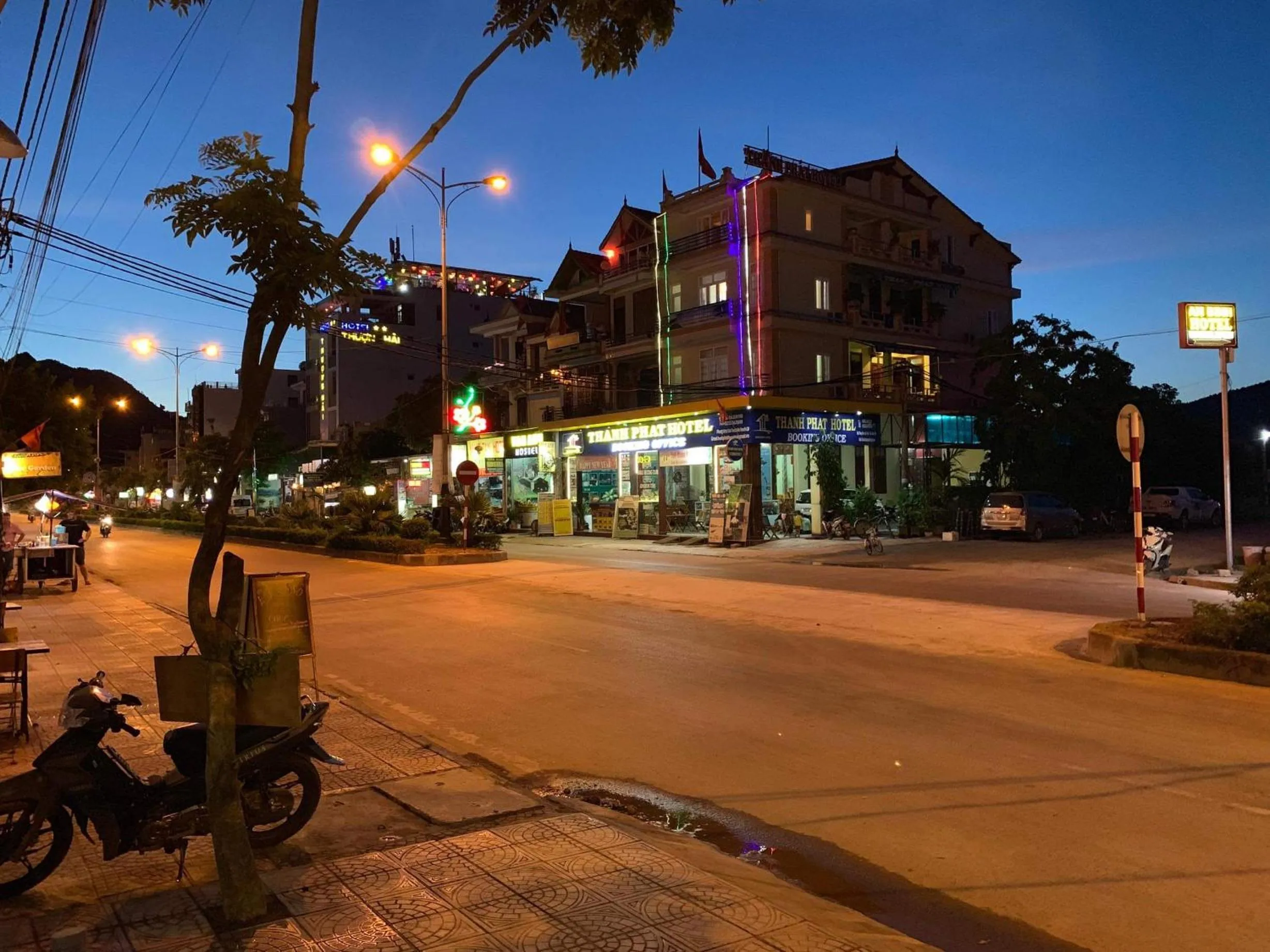 Starlet Hotel Phong Nha