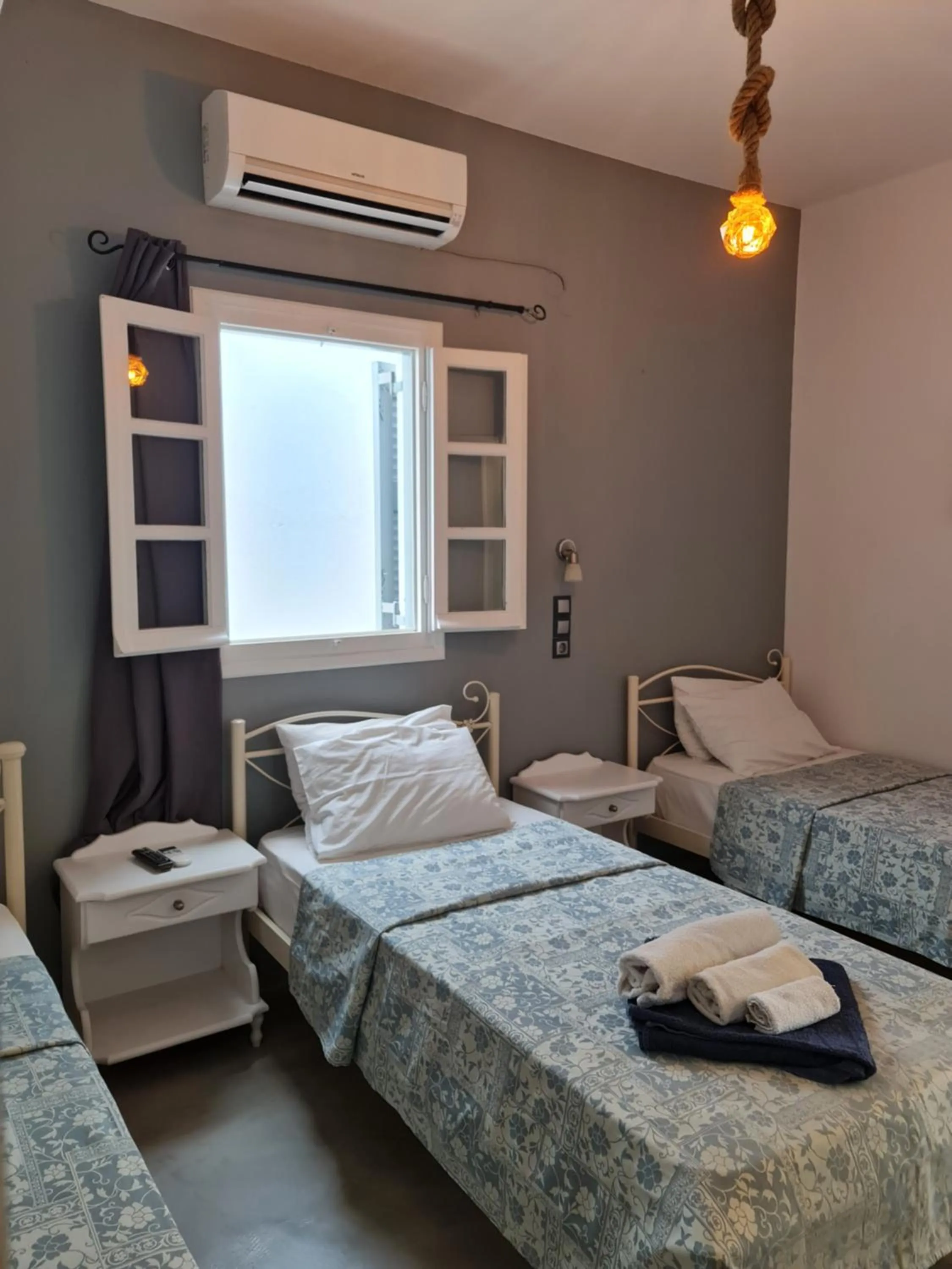 Bedroom, Bed in Zoumis Residence