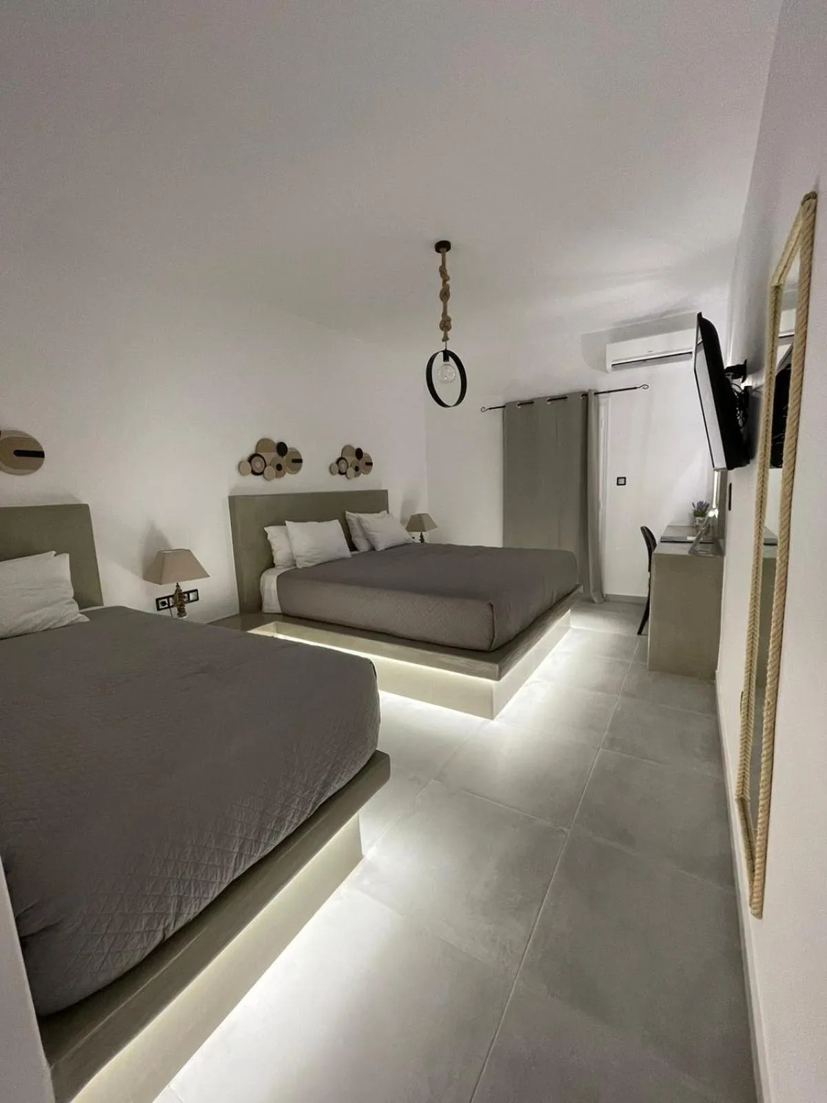 Bed in Zoumis Residence