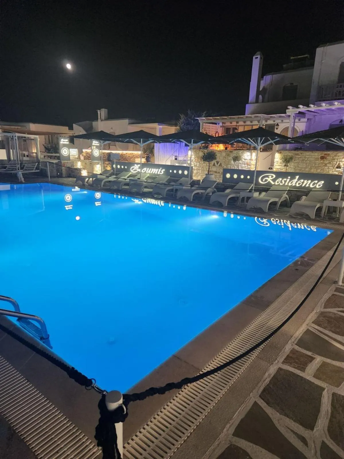 Swimming pool in Zoumis Residence