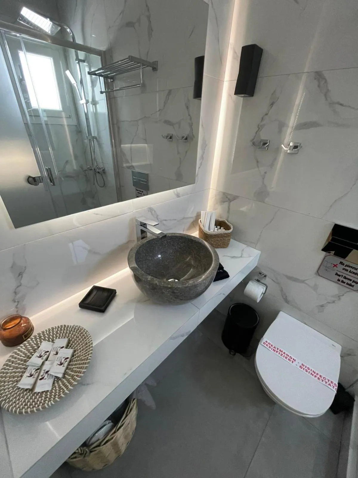 Bathroom in Zoumis Residence