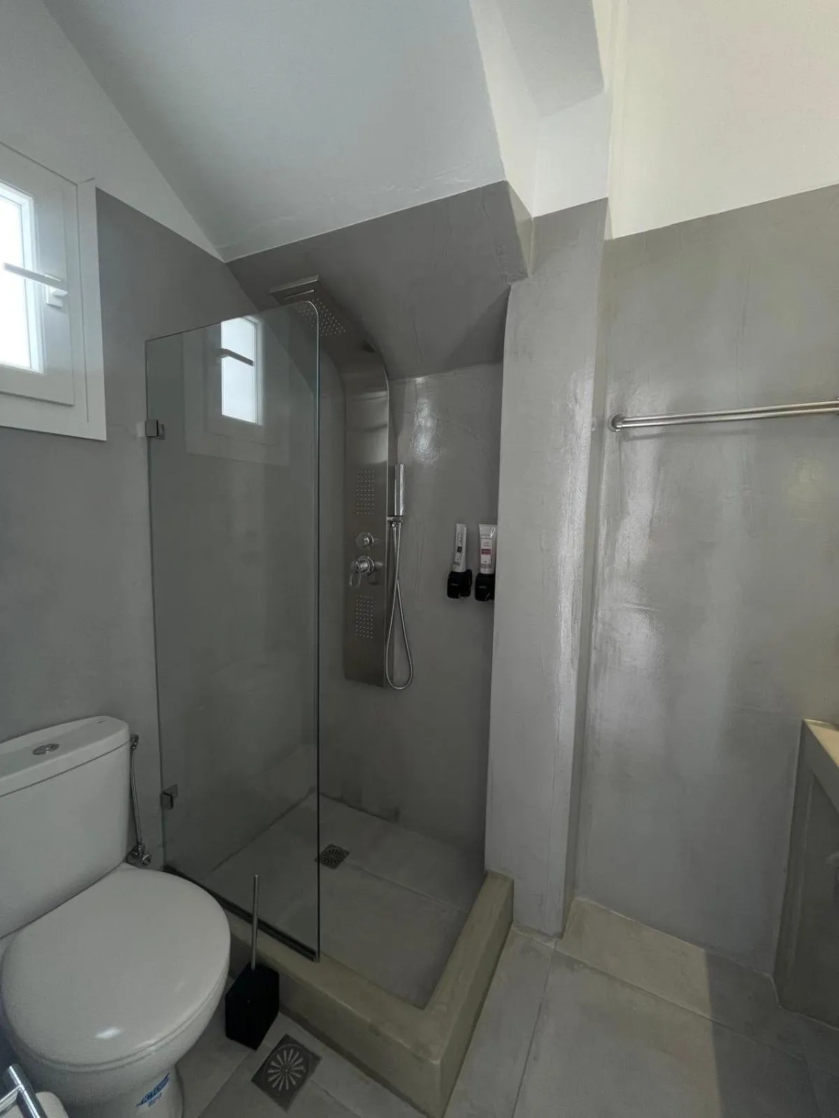 Bathroom in Zoumis Residence