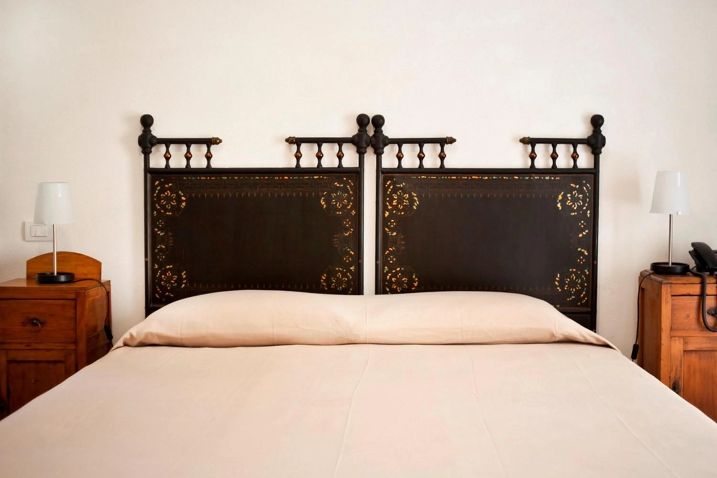 Bedroom, Bed in Hotel Dell'Orologio