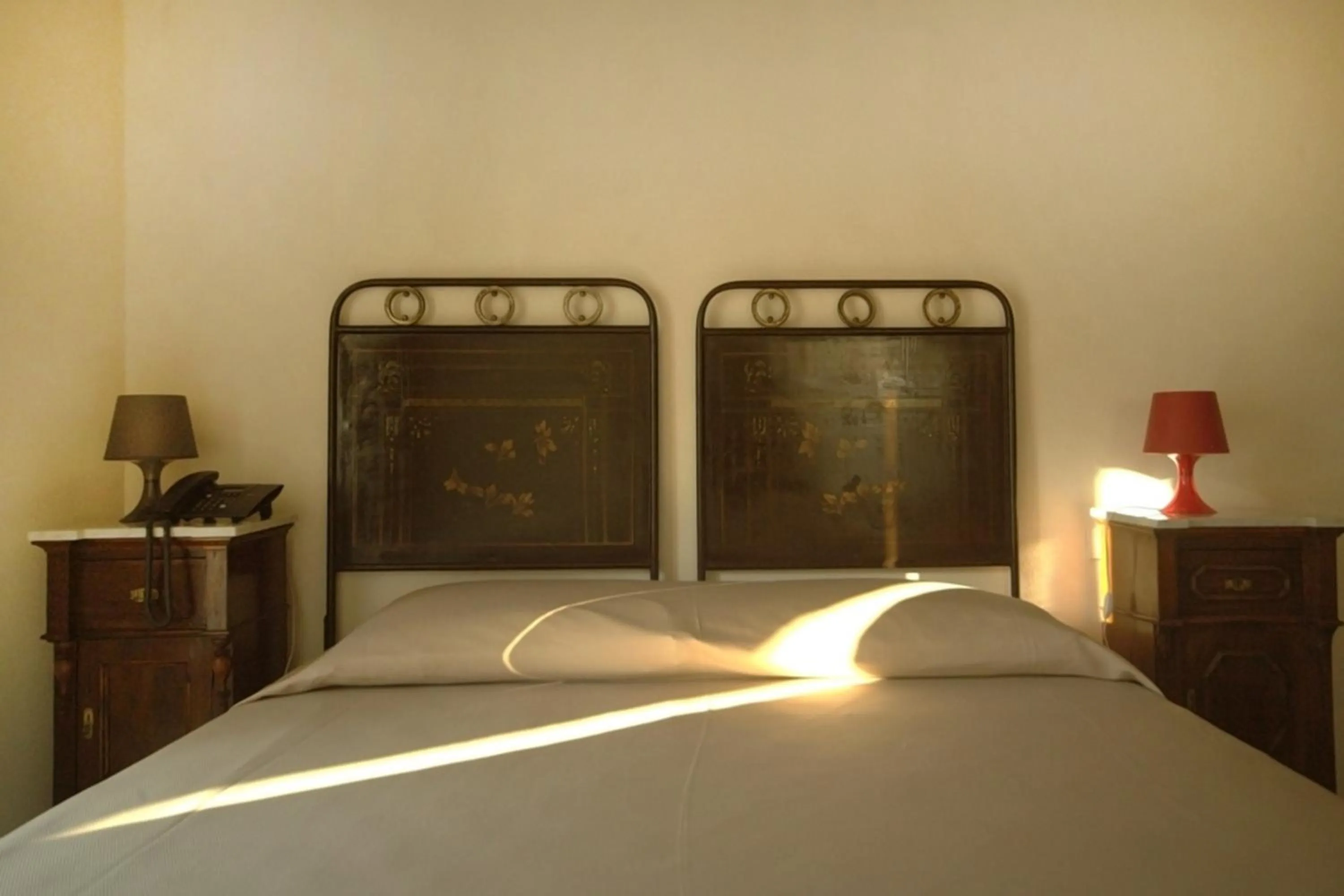 Bedroom, Bed in Hotel Dell'Orologio