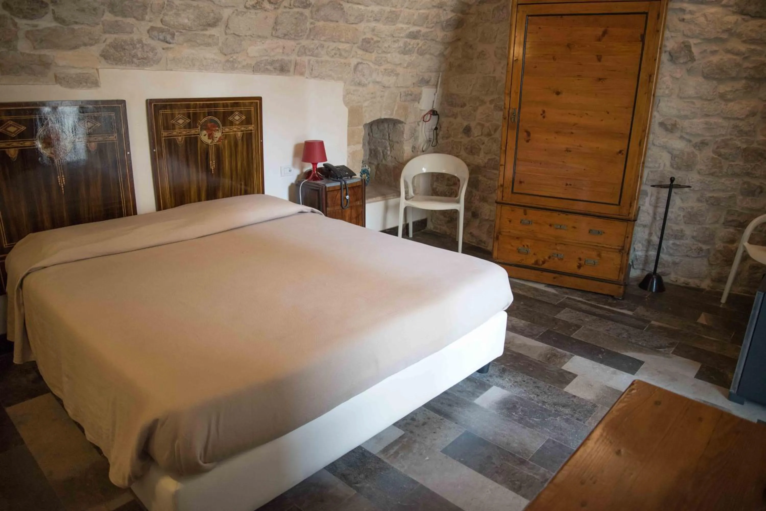 Photo of the whole room, Bed in Hotel Dell'Orologio