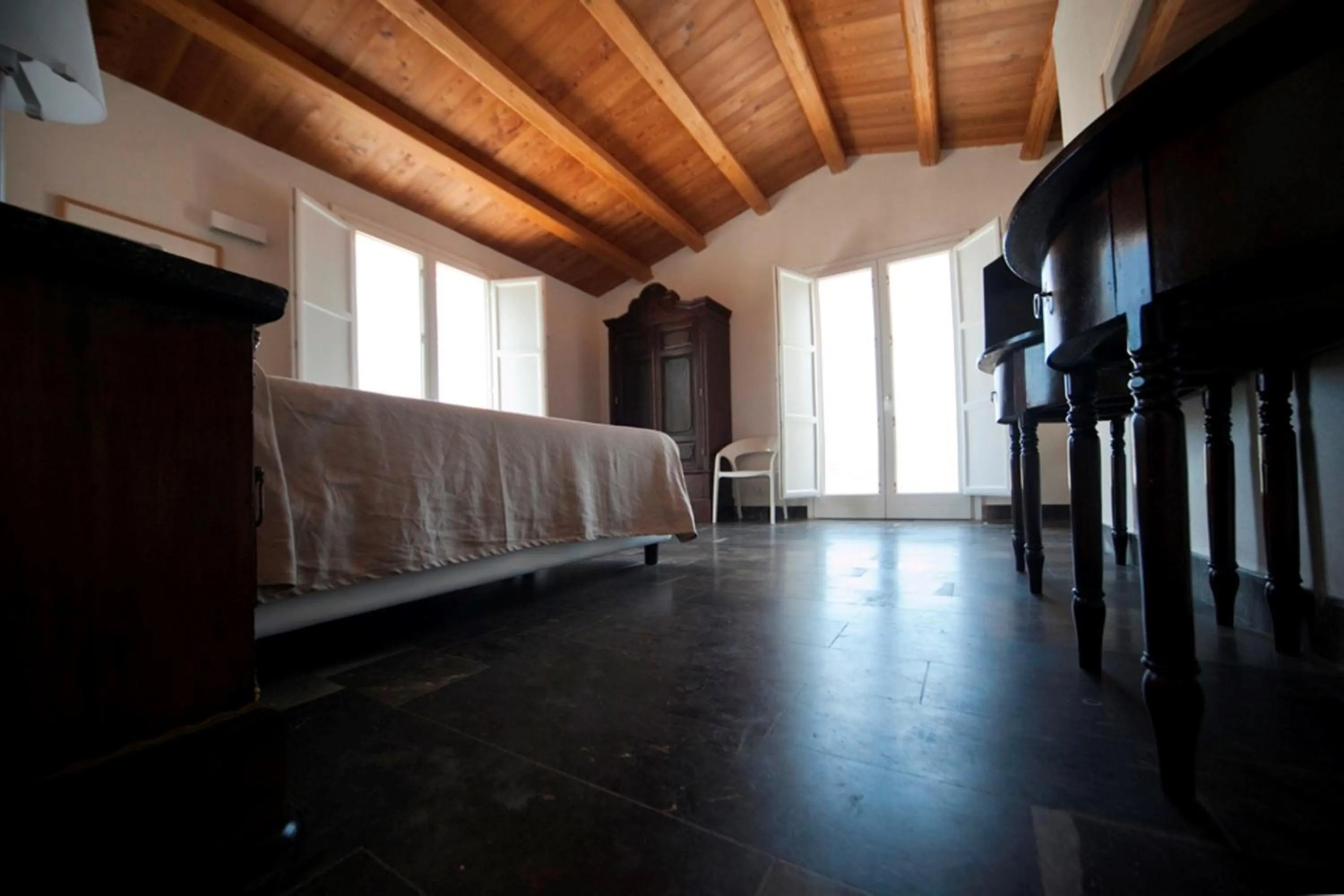 Balcony/Terrace, Bed in Hotel Dell'Orologio