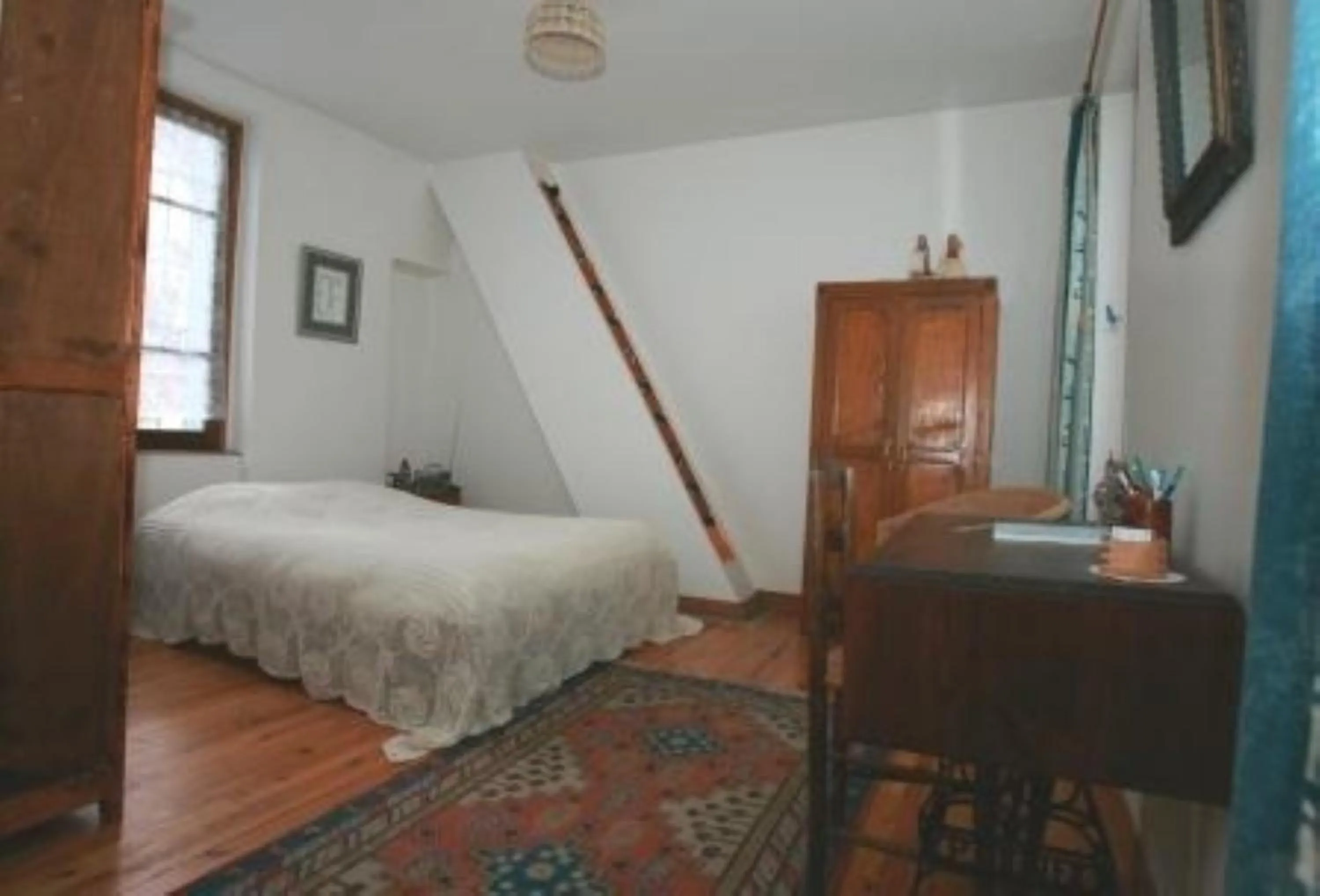 Photo of the whole room, Bed in Chambres d'hôtes Haut de Belleville