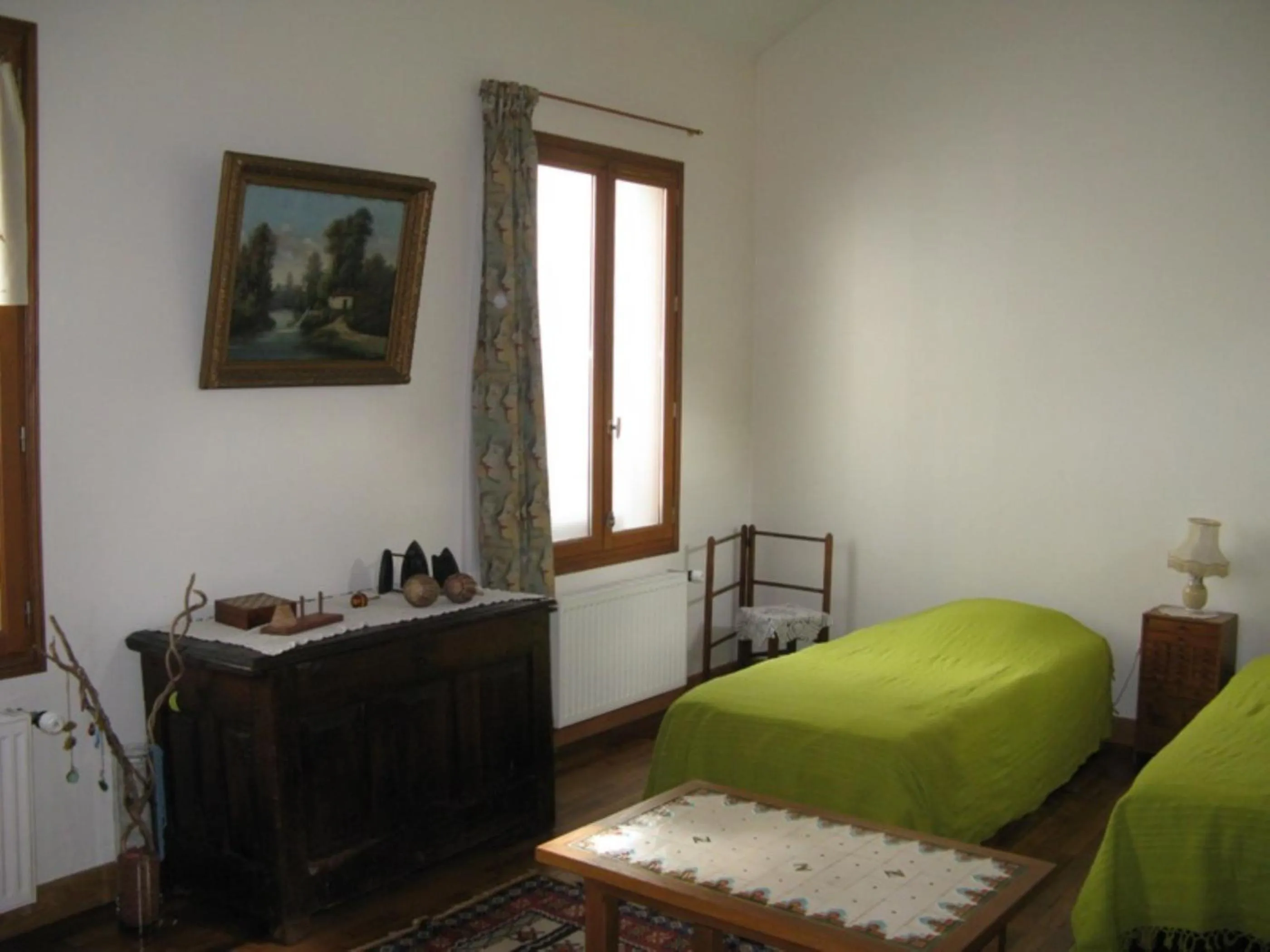 Bedroom, Bed in Chambres d'hôtes Haut de Belleville