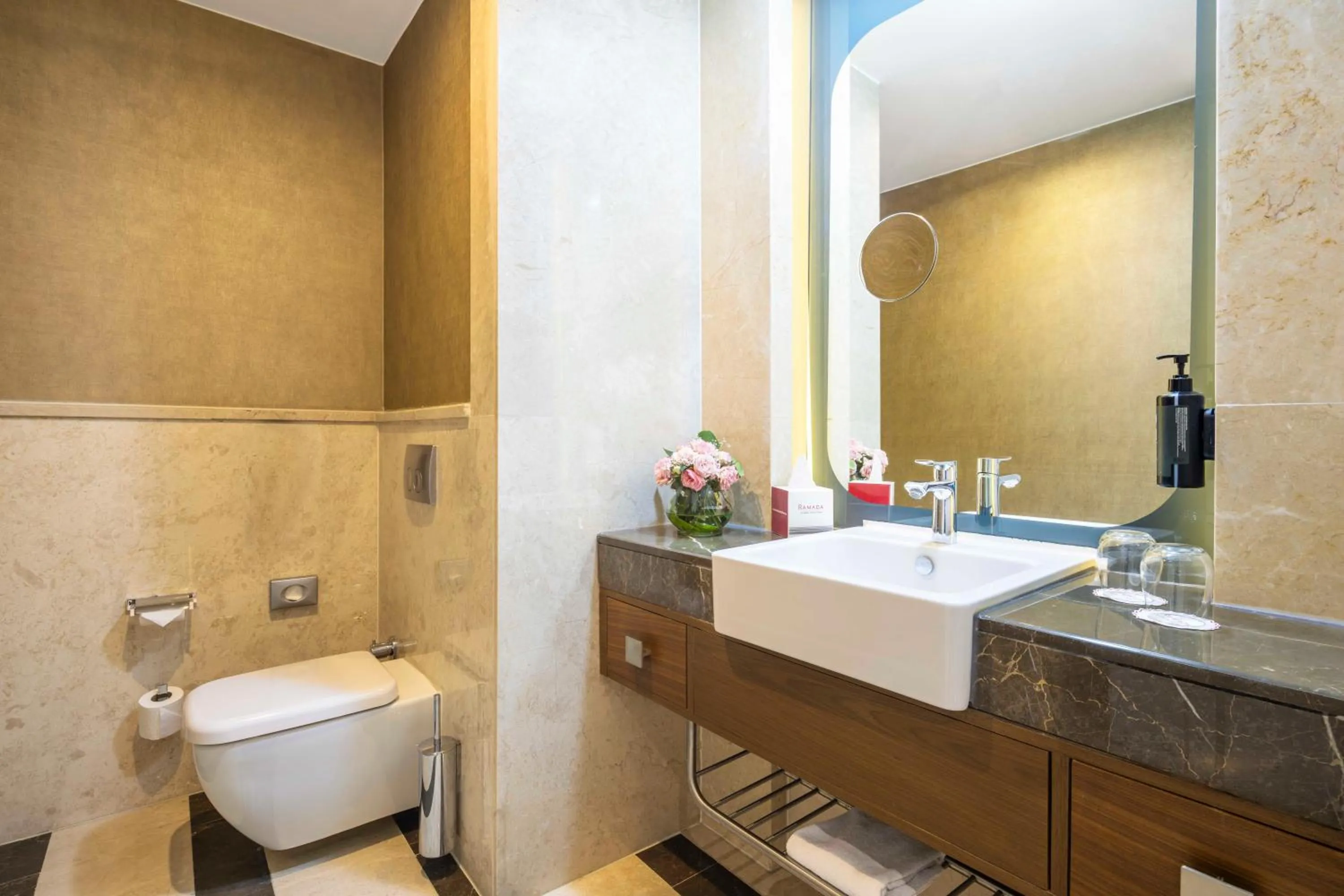 Bathroom in Ramada Plaza By Wyndham Istanbul Tekstilkent