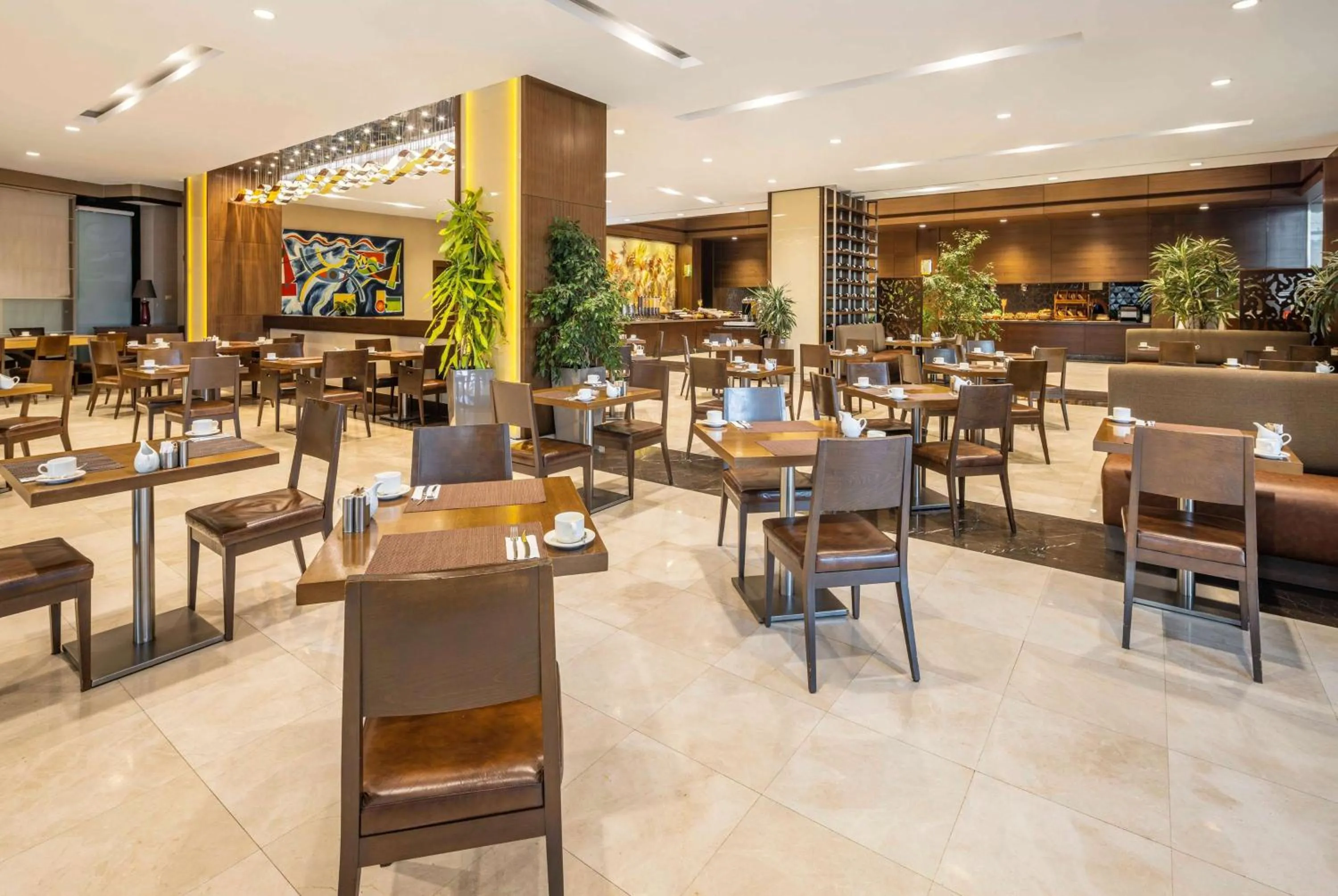 Restaurant/places to eat in Ramada Plaza By Wyndham Istanbul Tekstilkent