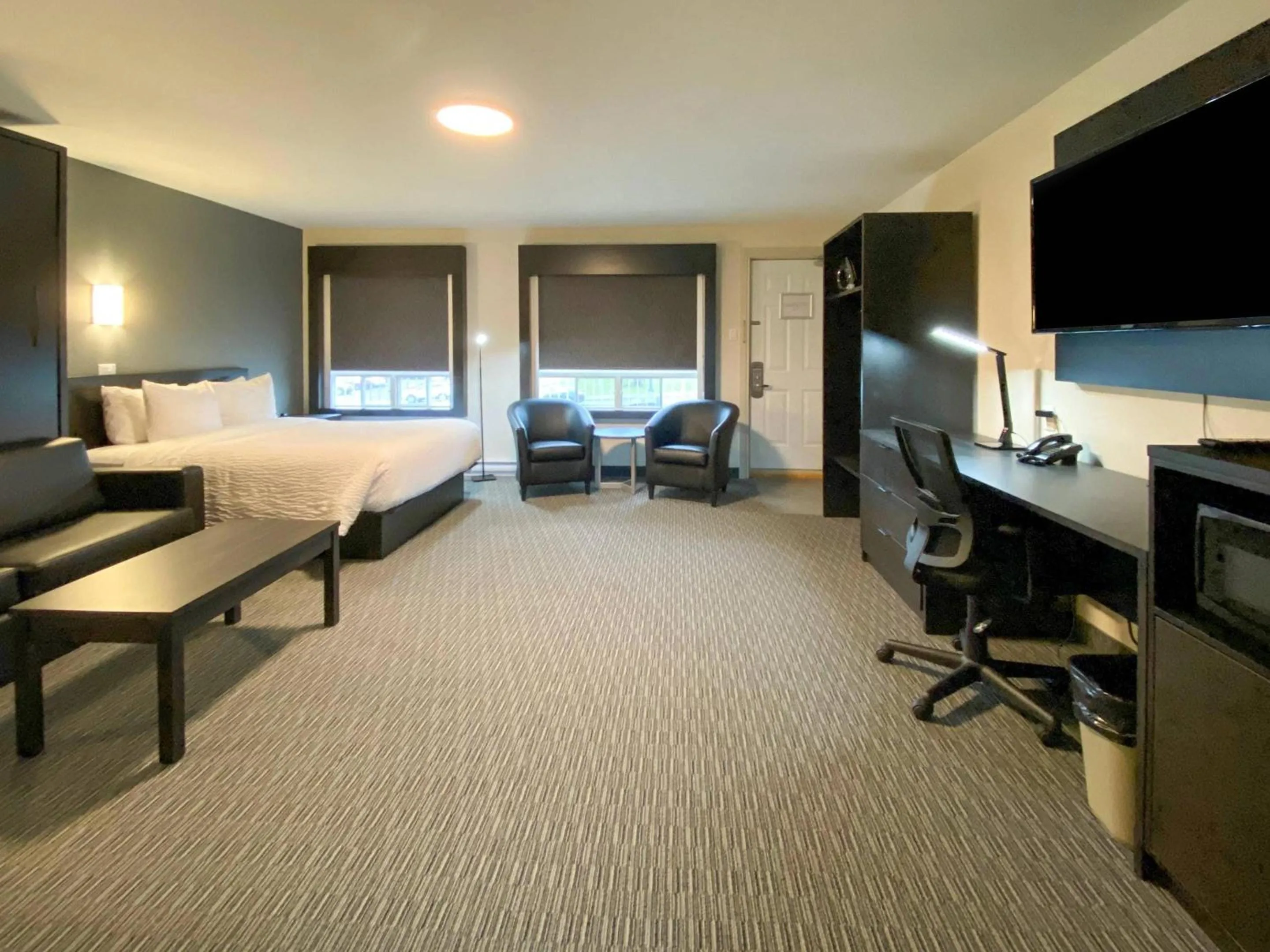 Bedroom, Bed in Rodeway Inn