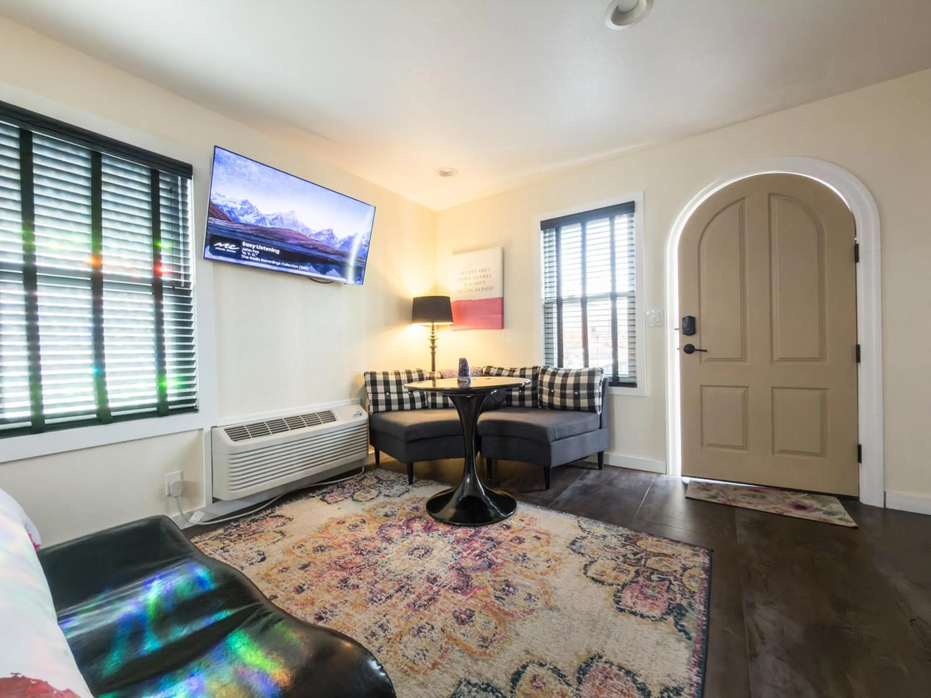 TV and multimedia in EO Bungalows, Black Hills