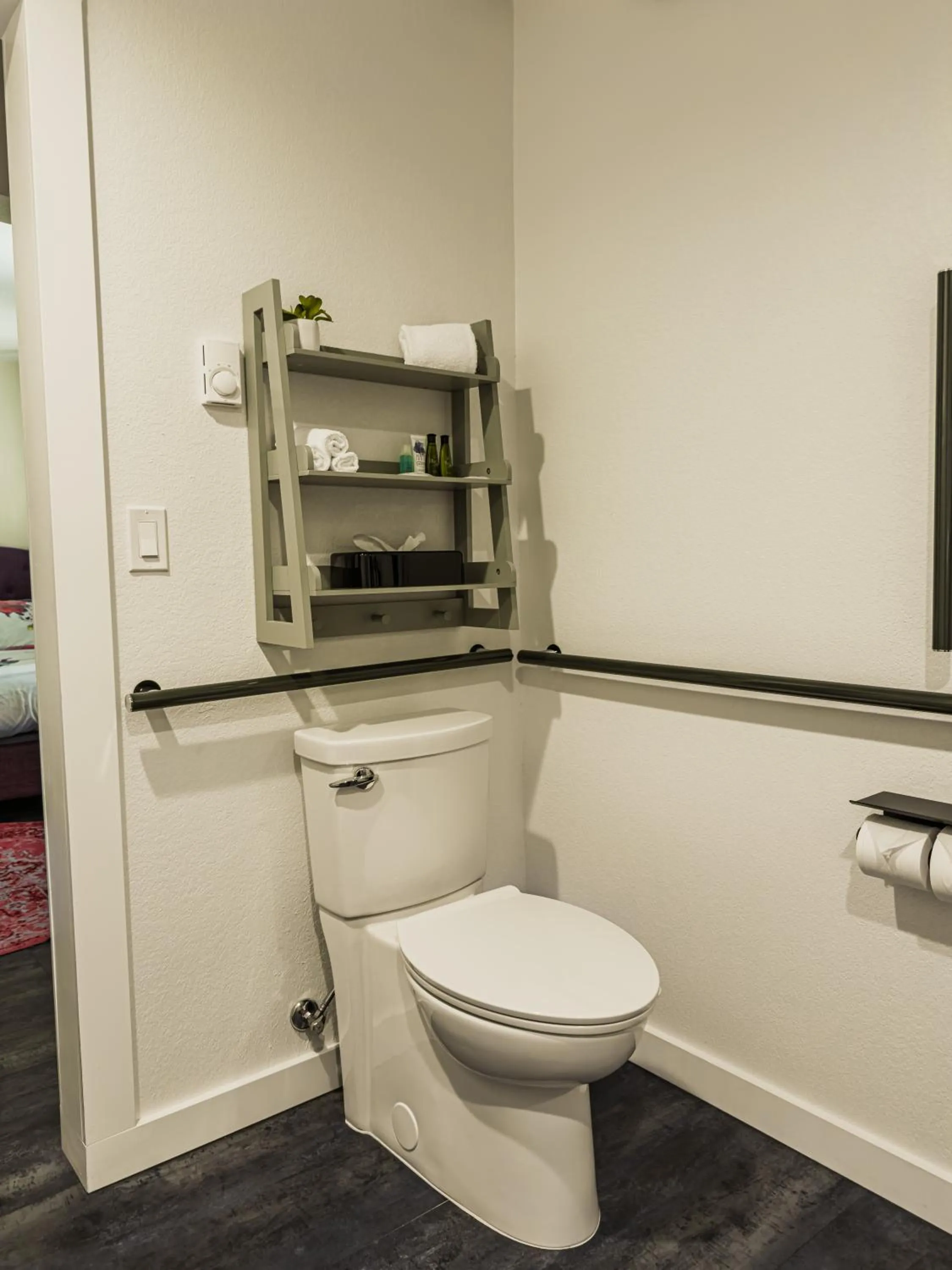 Bathroom in EO Bungalows, Black Hills