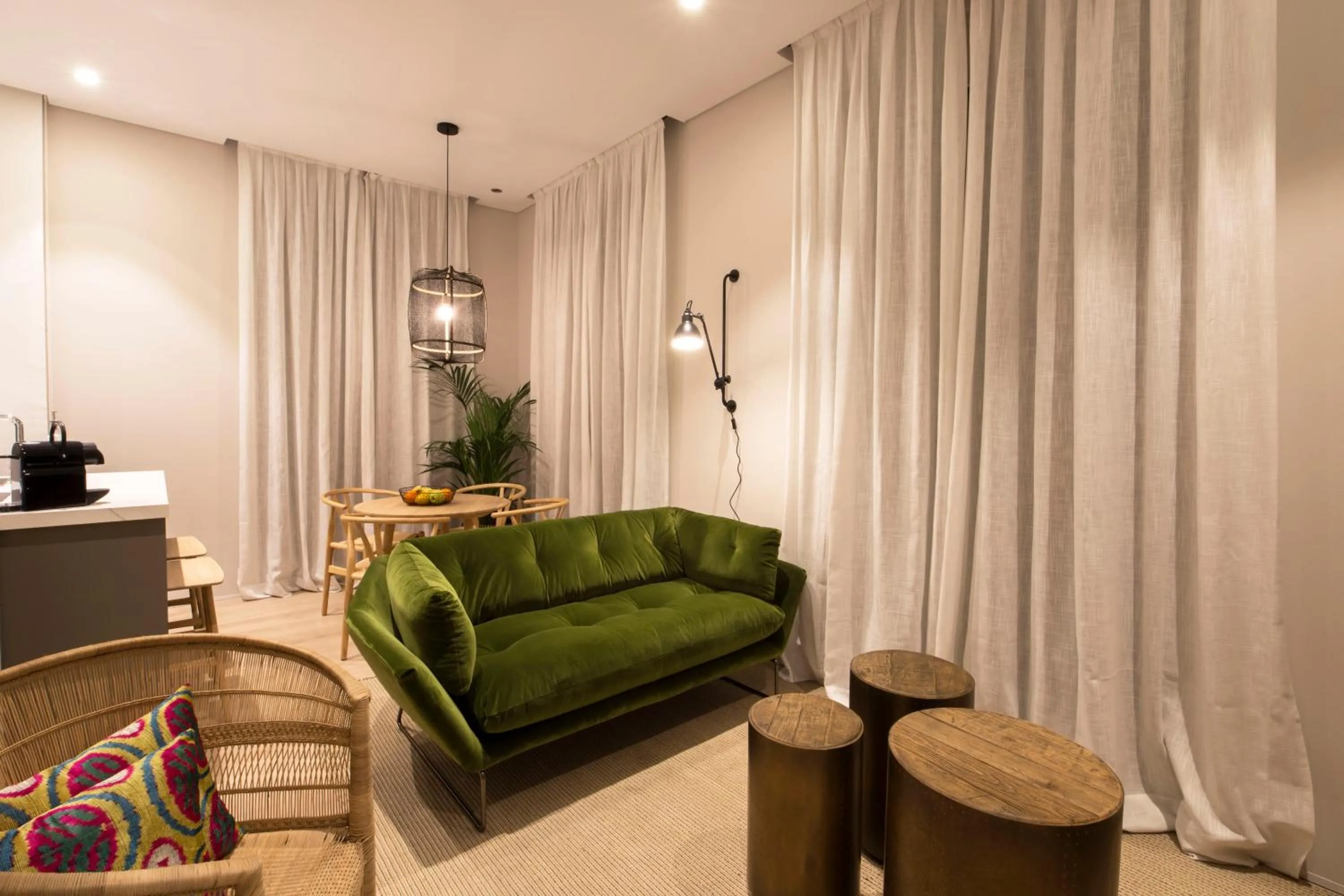 Living room in U-Sense Granada Catedral