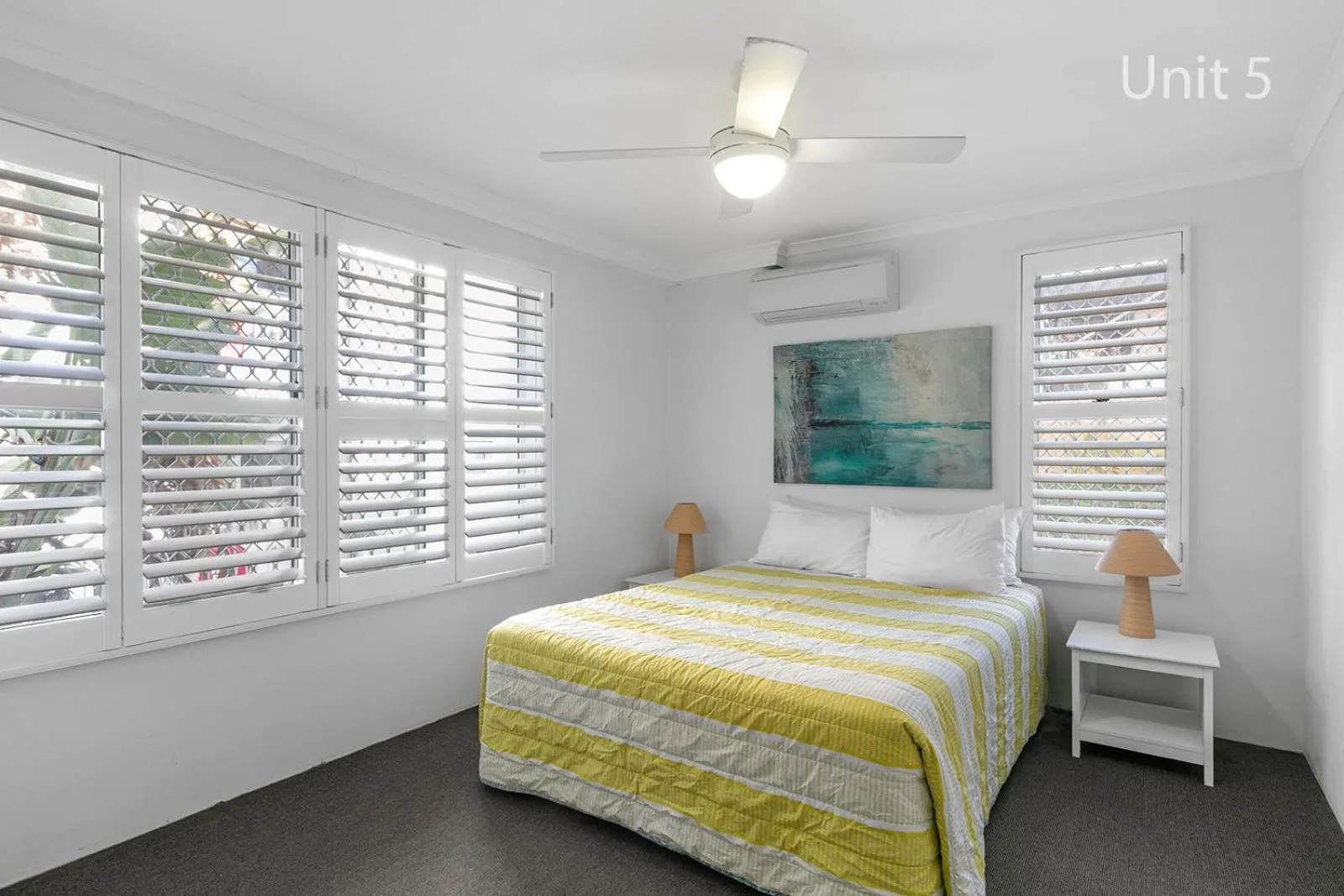 Bed in Capeview Apartments - Spectacular Ocean Views