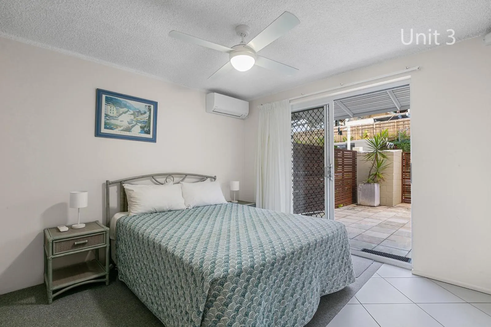 Bed in Capeview Apartments - Spectacular Ocean Views