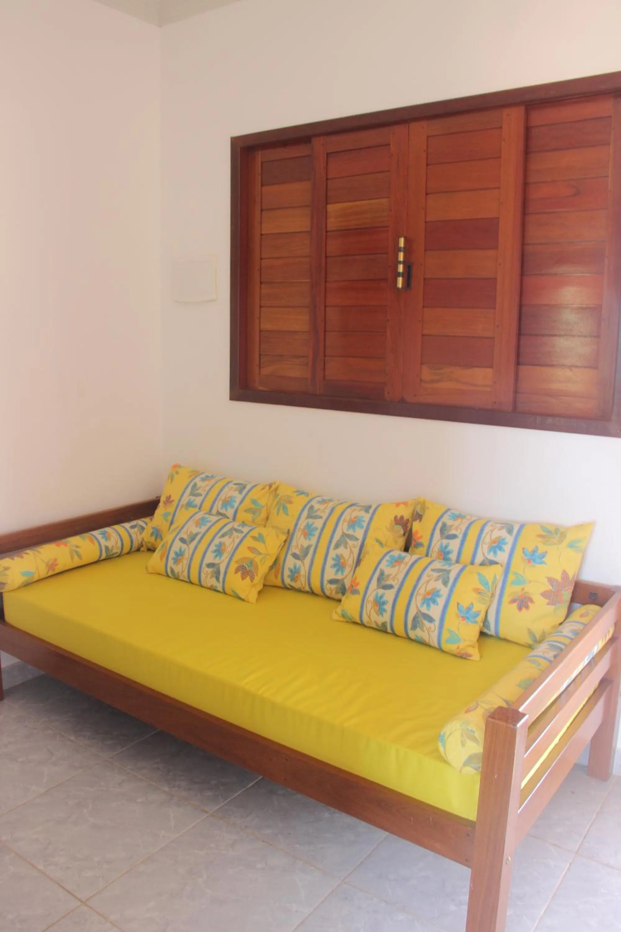 Living room in Flat's Portal do Sol-SMG