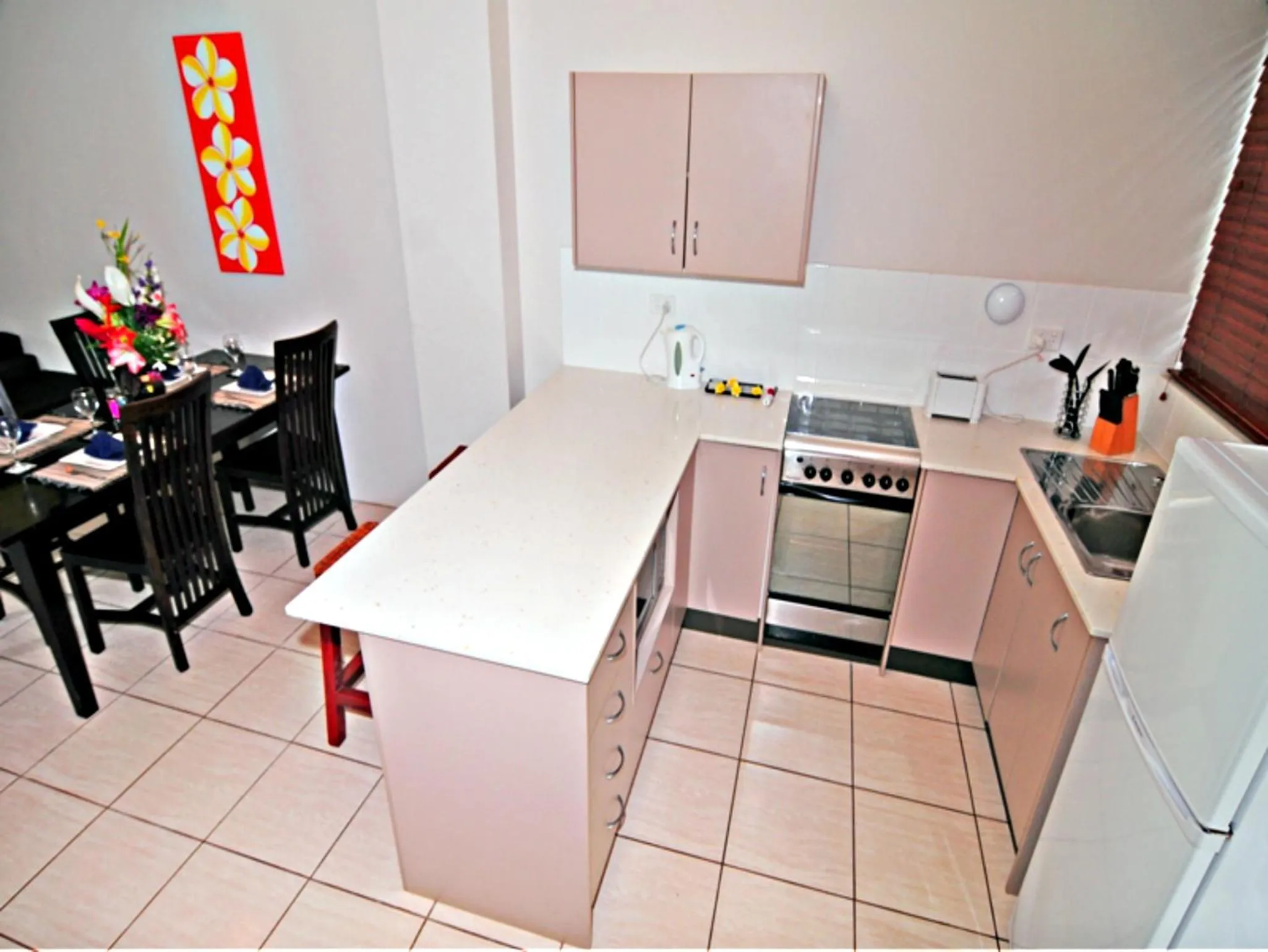 Kitchen or kitchenette in MG Cocomo Resort Vanuatu