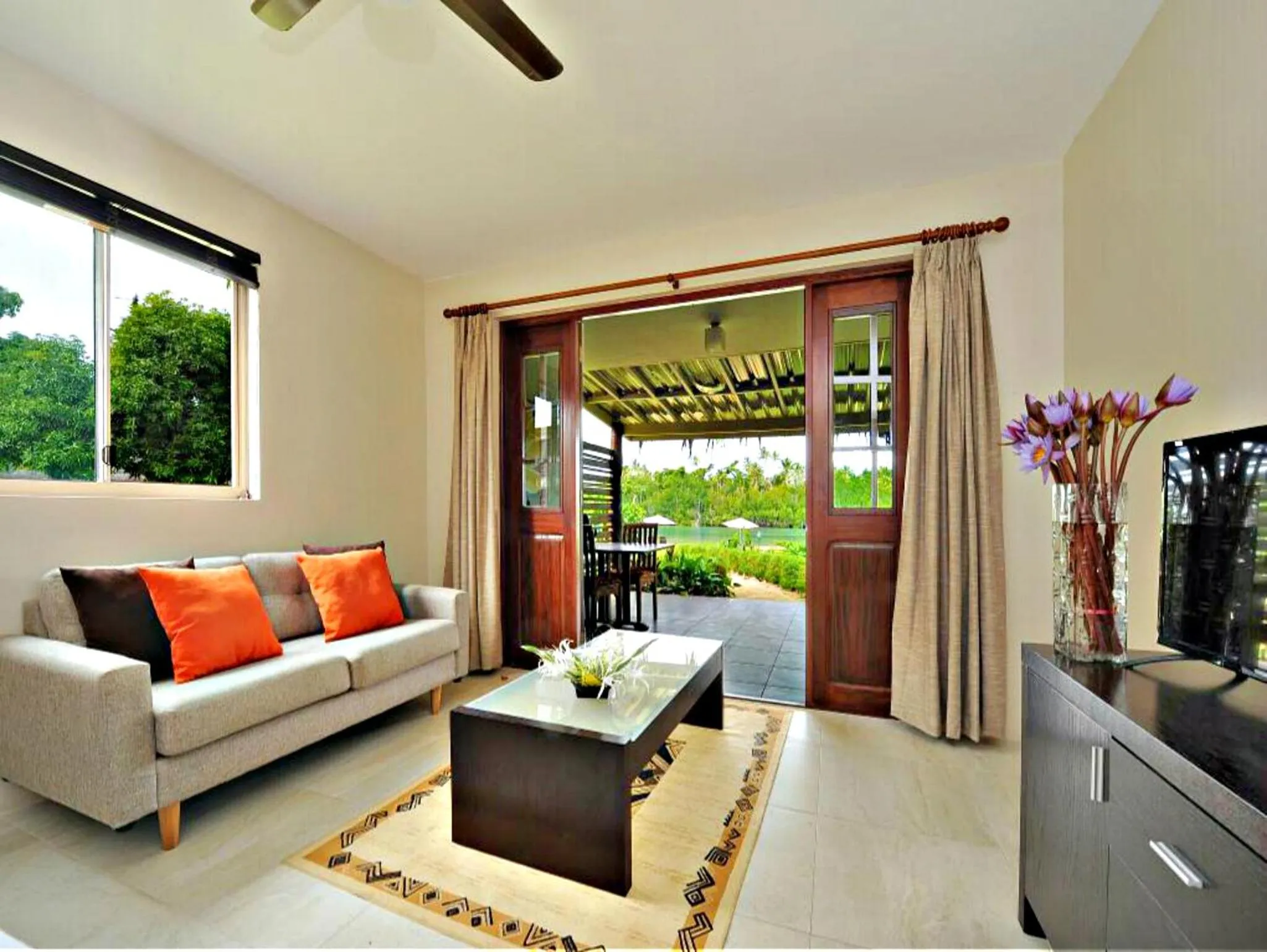 TV and multimedia in MG Cocomo Resort Vanuatu