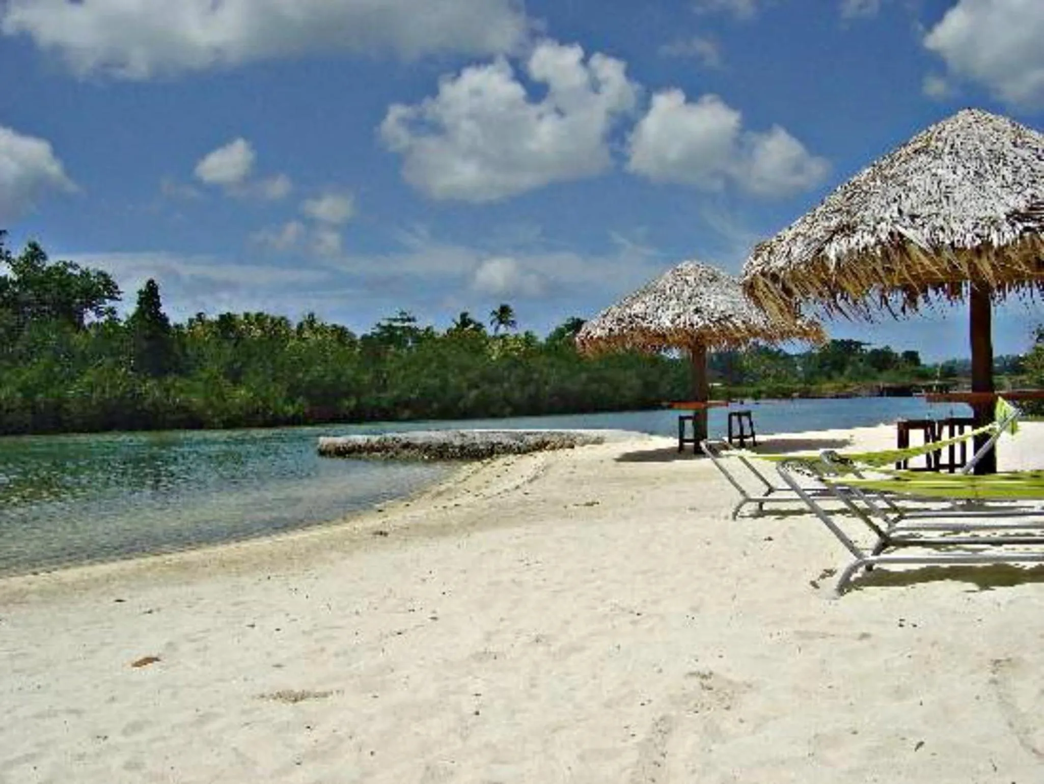 Beach in MG Cocomo Resort Vanuatu