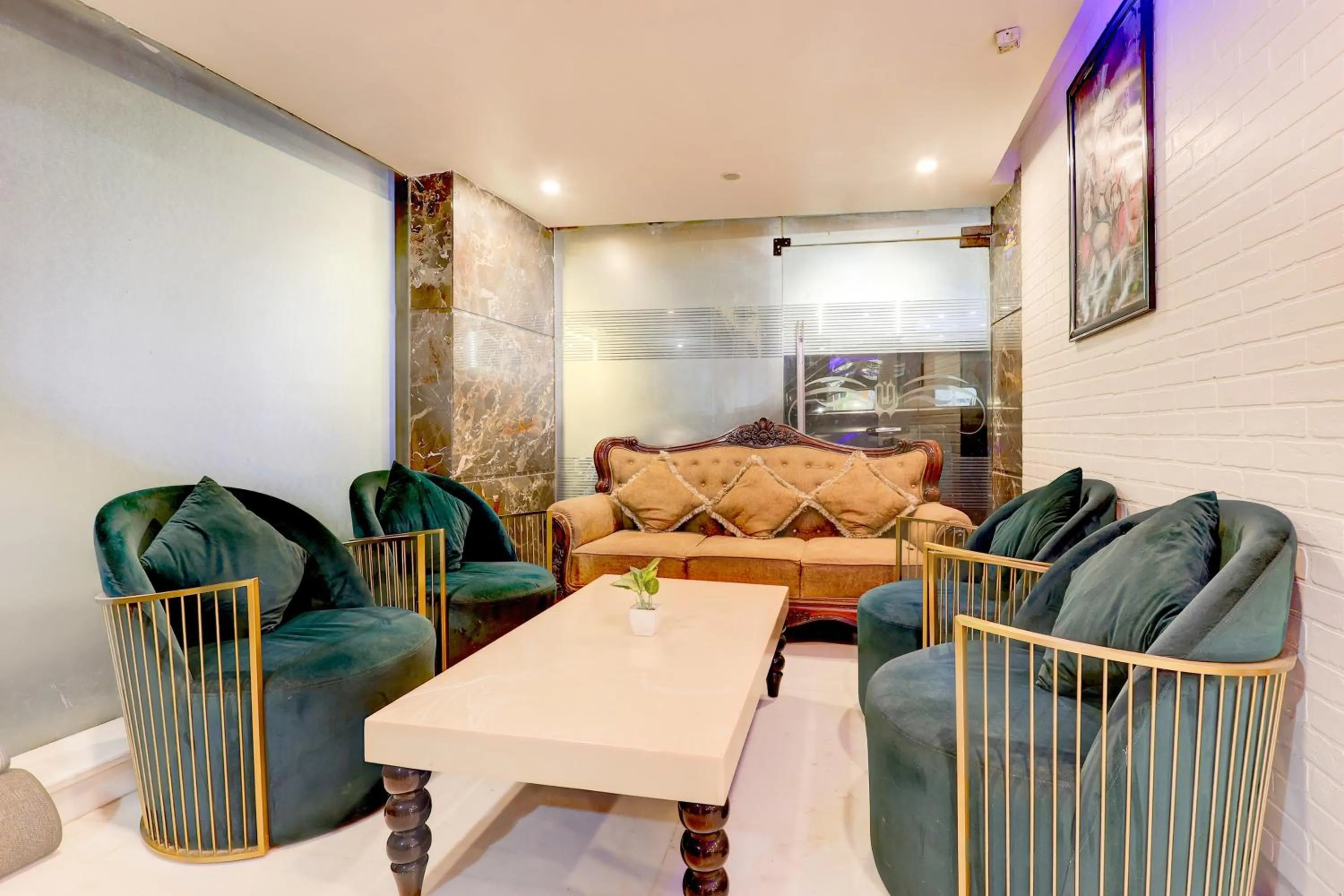 Lobby or reception in Super Townhouse Oak New Delhi Central Railway Junction Formerly Uppal International