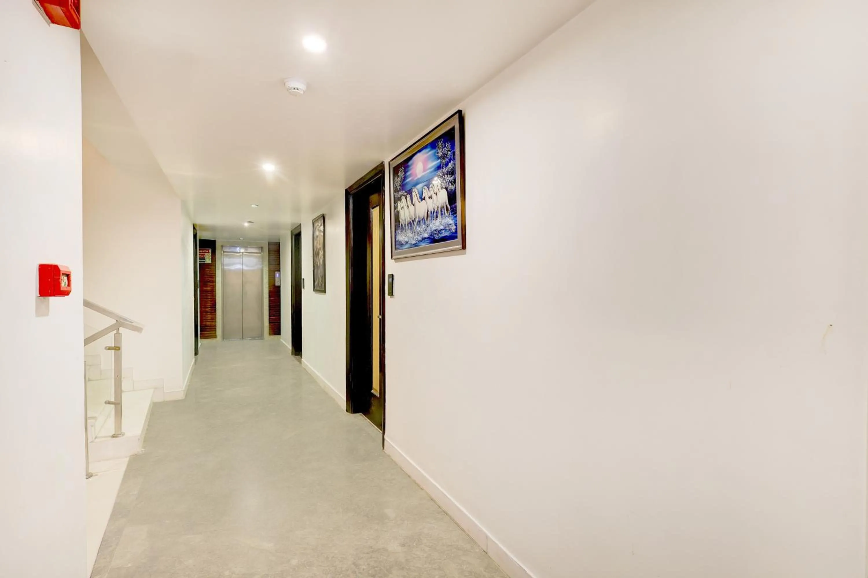 Lobby or reception in Super Townhouse Oak New Delhi Central Railway Junction Formerly Uppal International