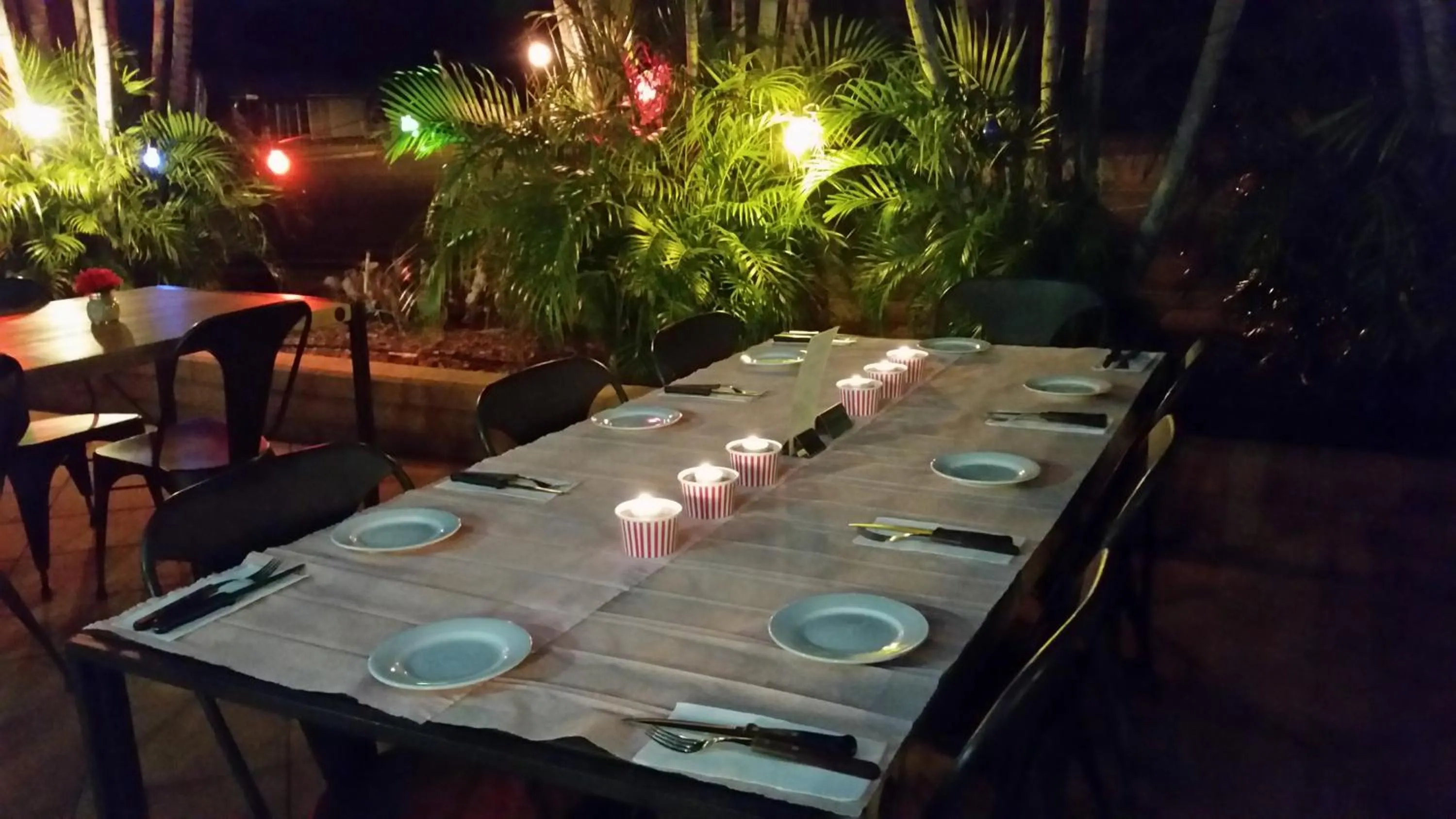 Restaurant/places to eat in Cattleman's Rest Motor Inn