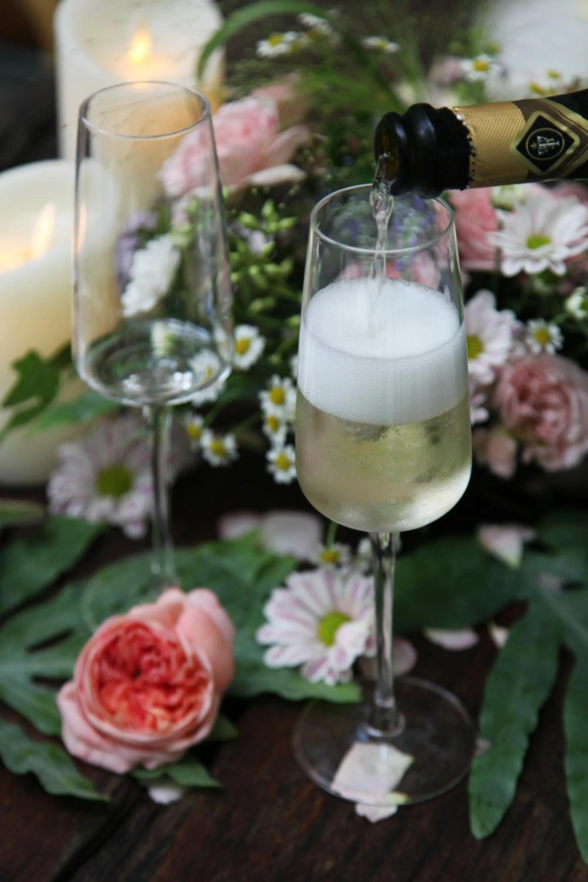 Food close-up in 6號花園別墅酒店 Shenzhen No'6 Garden Villa --French Window with garden view,Close to Sea World &Shekou Ferry Port &K11 Ecoast &Subway Nearby ,Offer Western food and coffee &English speaking with tour services