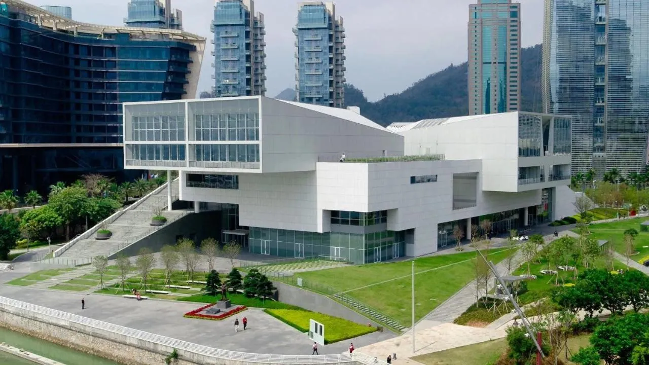 Nearby landmark in 6號花園別墅酒店 Shenzhen No'6 Garden Villa --French Window with garden view,Close to Sea World &Shekou Ferry Port &K11 Ecoast &Subway Nearby ,Offer Western food and coffee &English speaking with tour services