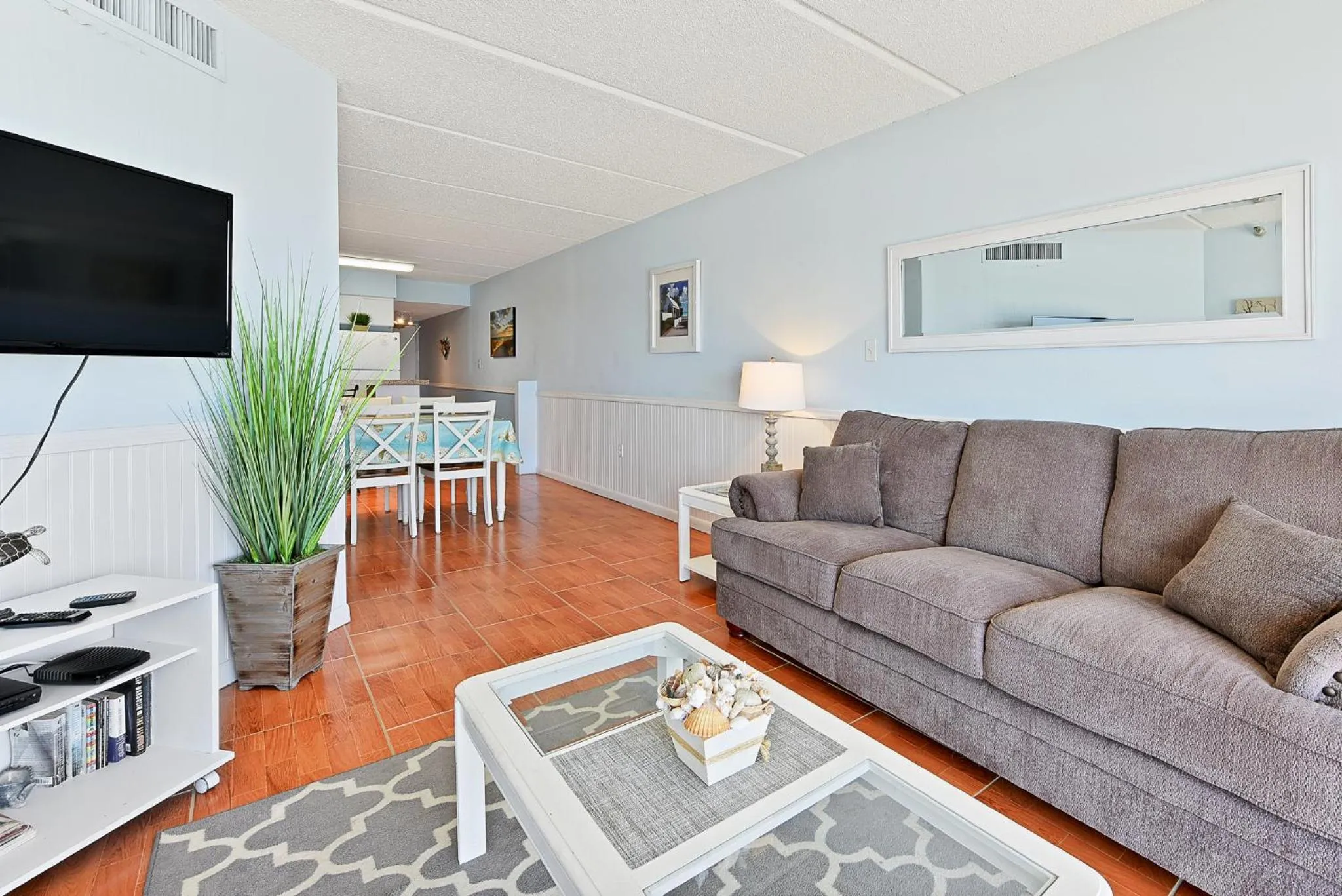 Living room in Jacksonville Beachdrifter 406