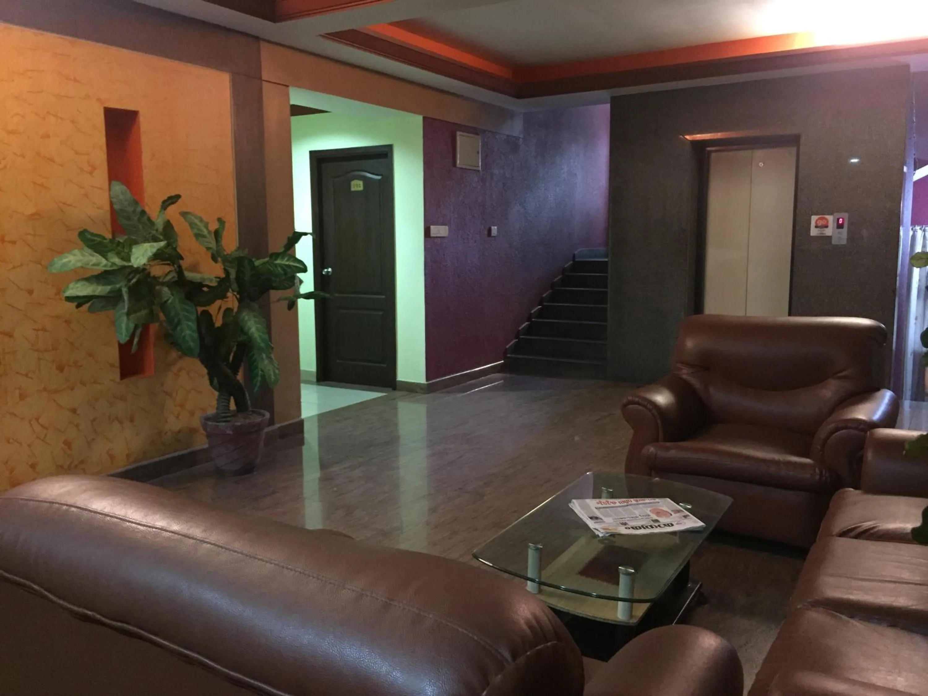 Seating area in Kingston Palace