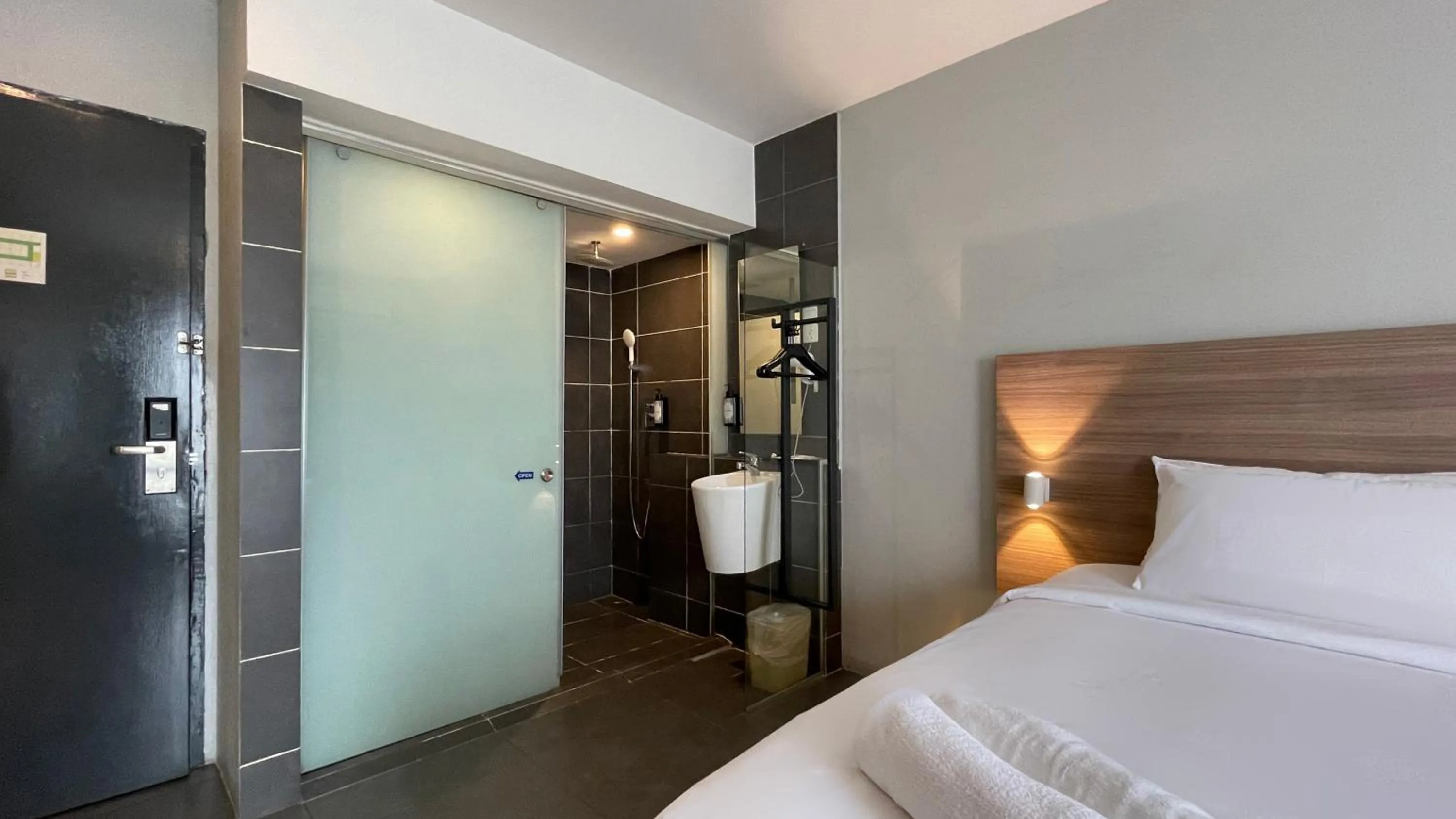 Bed in The Leverage Business Hotel - Rawang