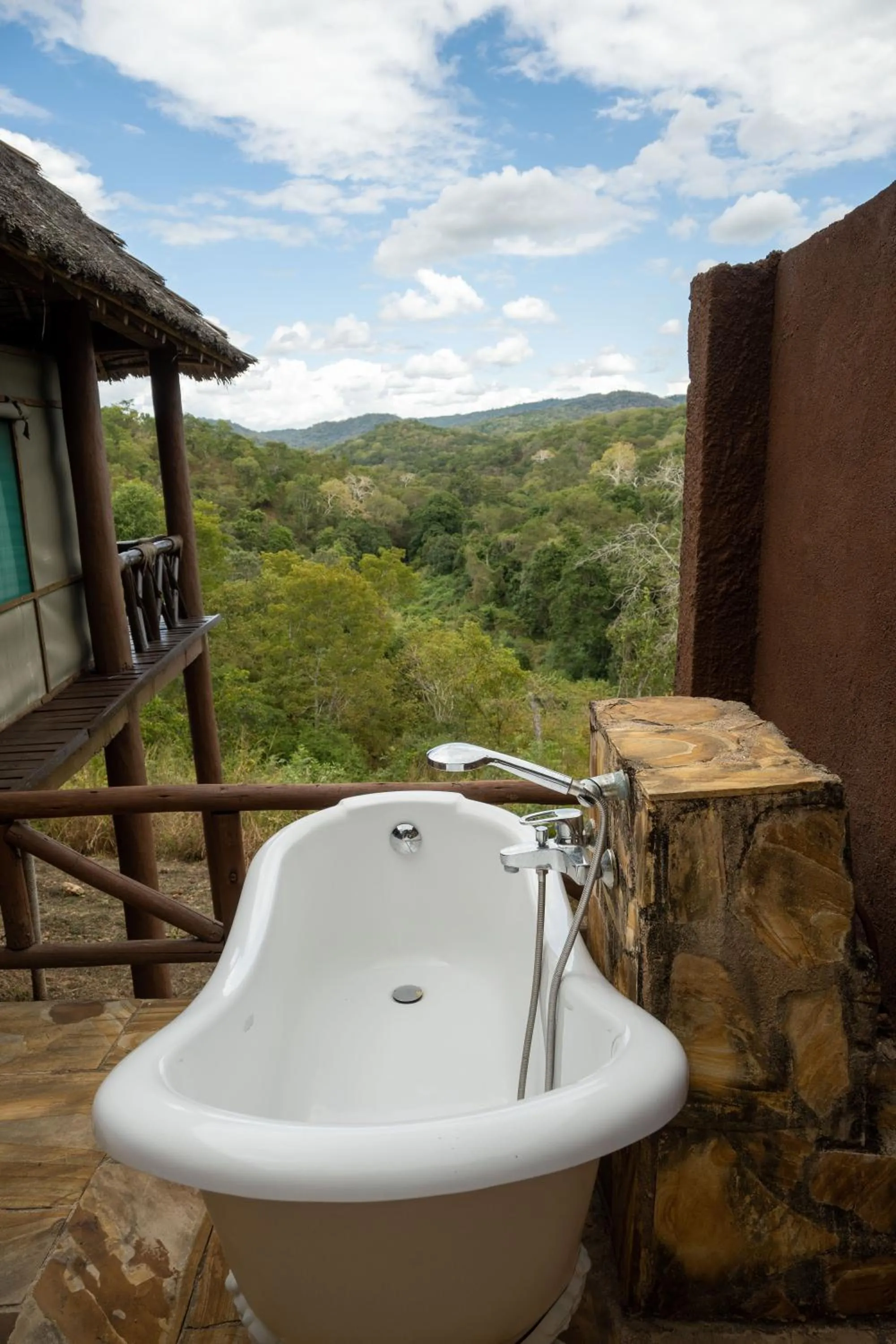 Bathroom in Sable Mountain Lodge, A Tent with a View Safaris