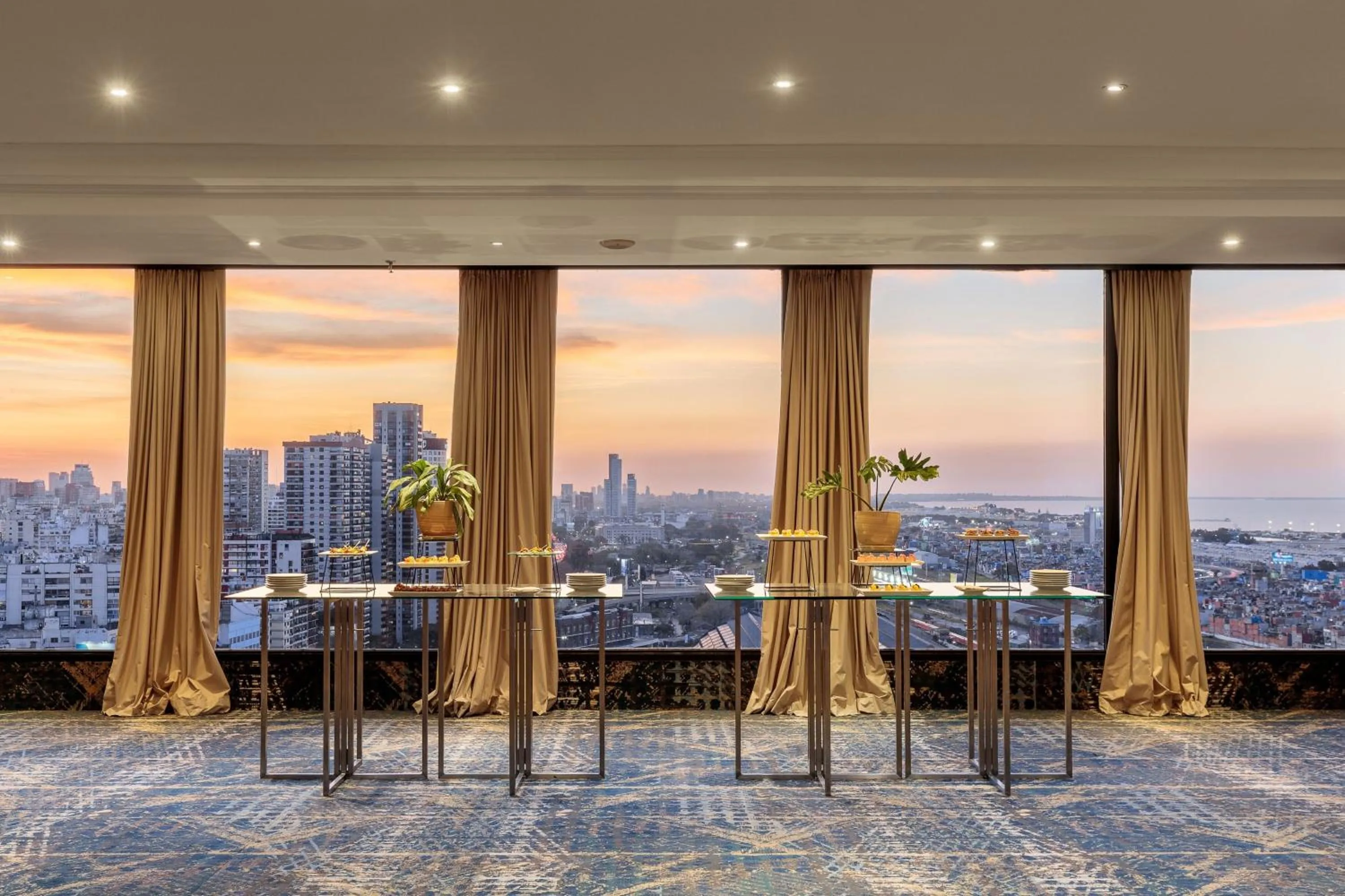 Meeting/conference room in Sheraton Buenos Aires Hotel & Convention Center