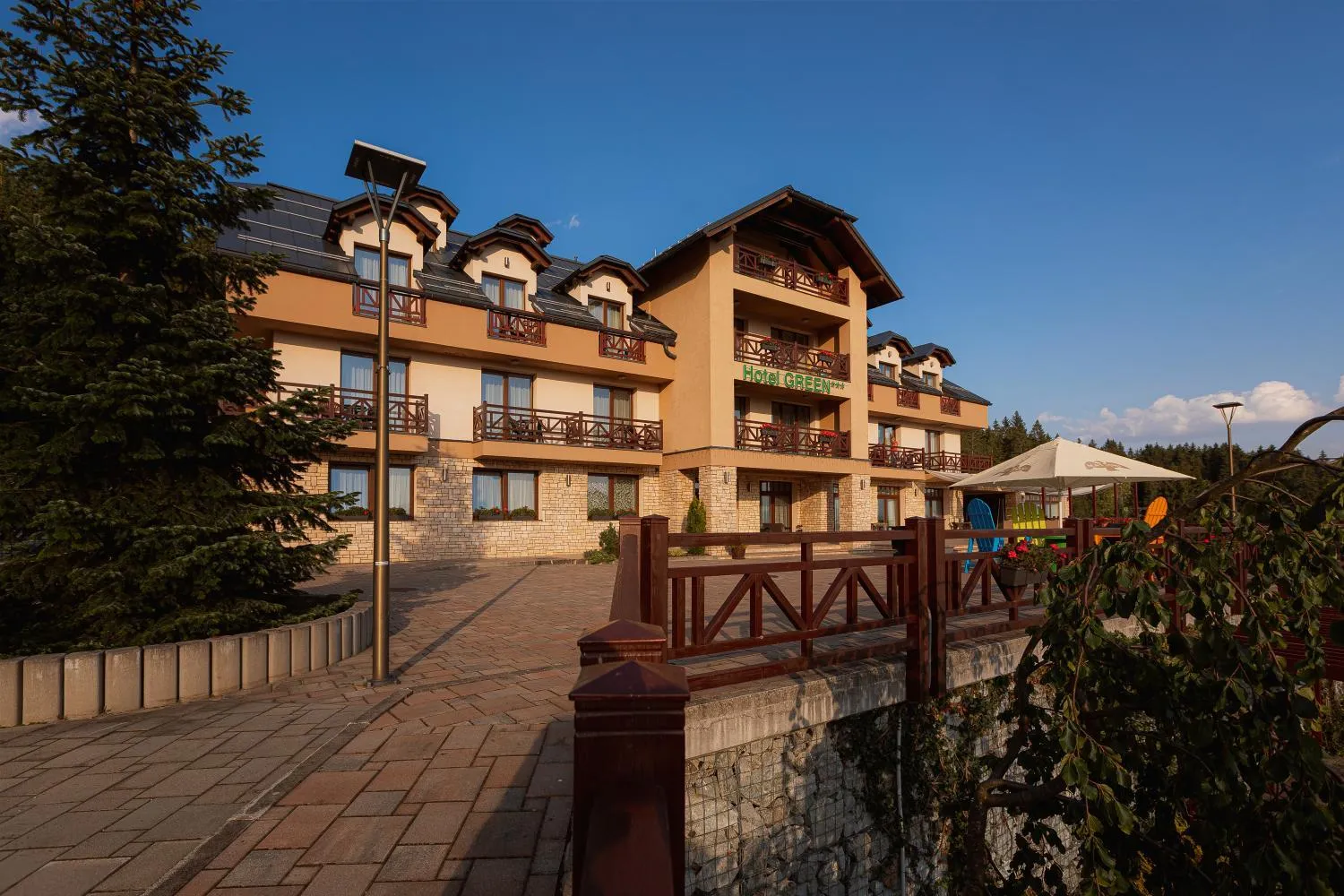 Property building in Hotel Green