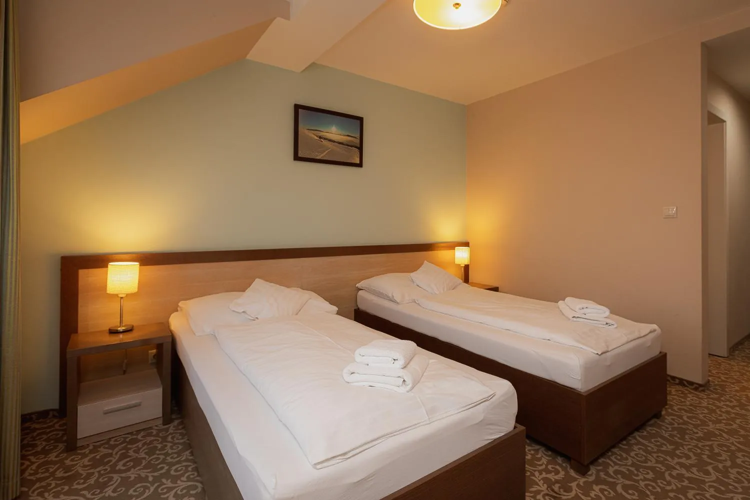 Photo of the whole room, Bed in Hotel Green