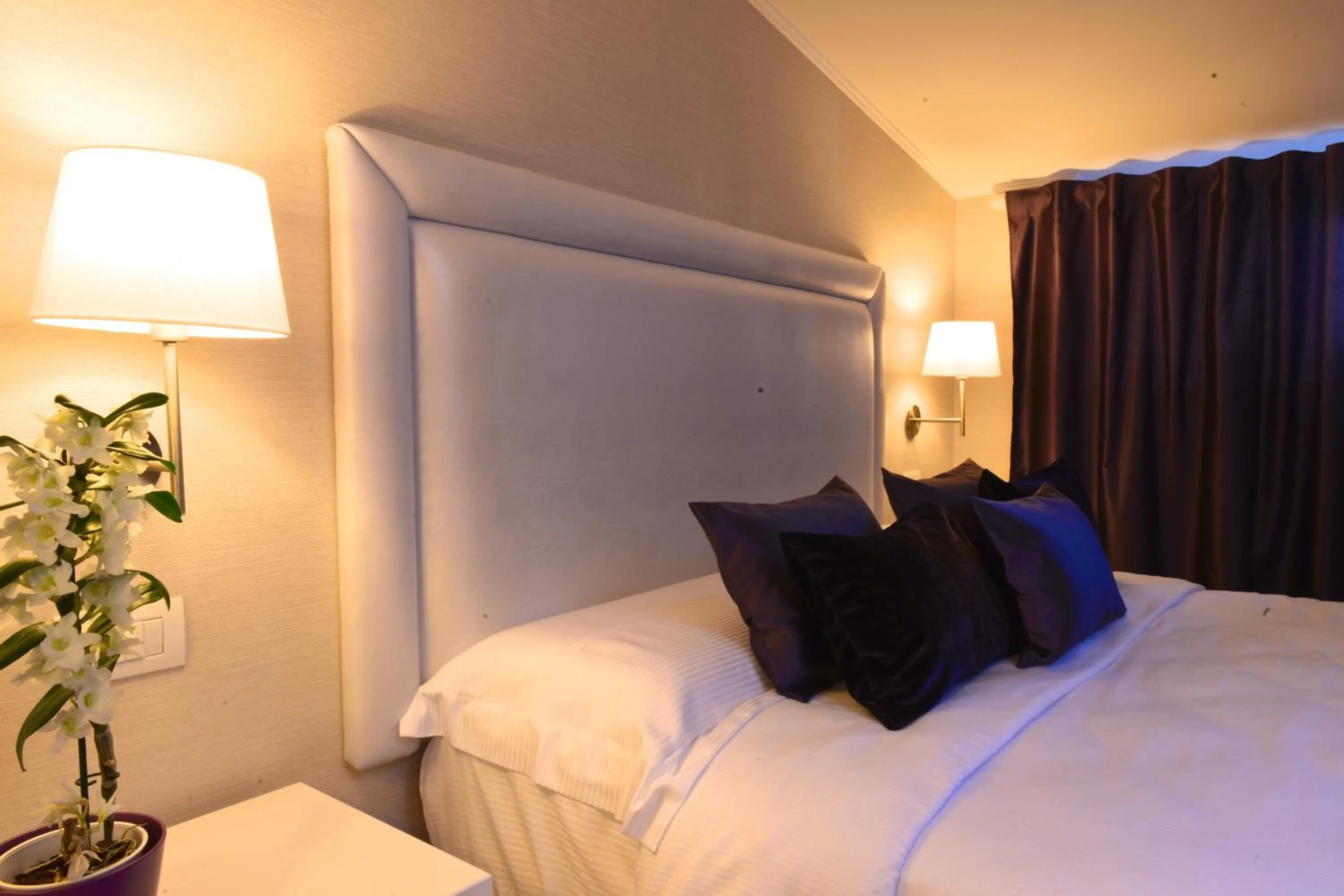 Bed in La Villetta Suite