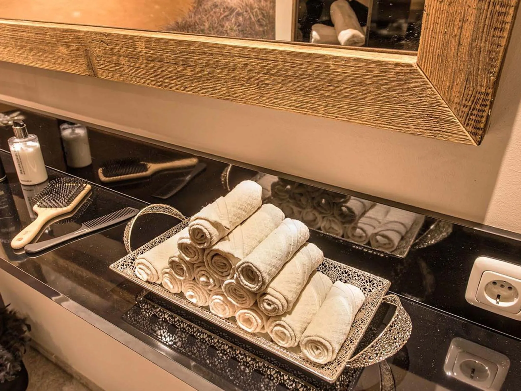 Decorative detail in Hotel Universo