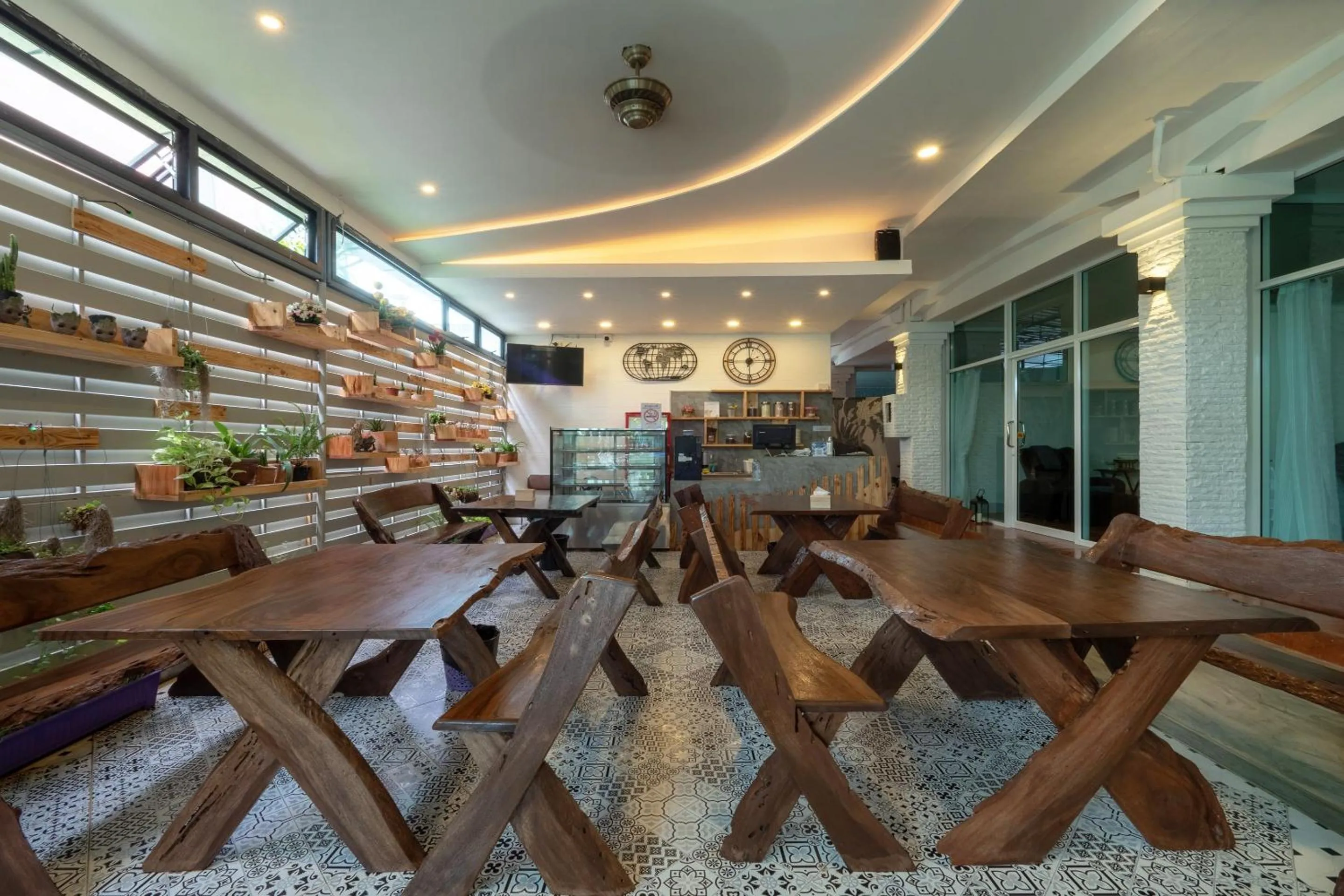 Other, Restaurant/Places to Eat in OYO 681 Paradise Hotel