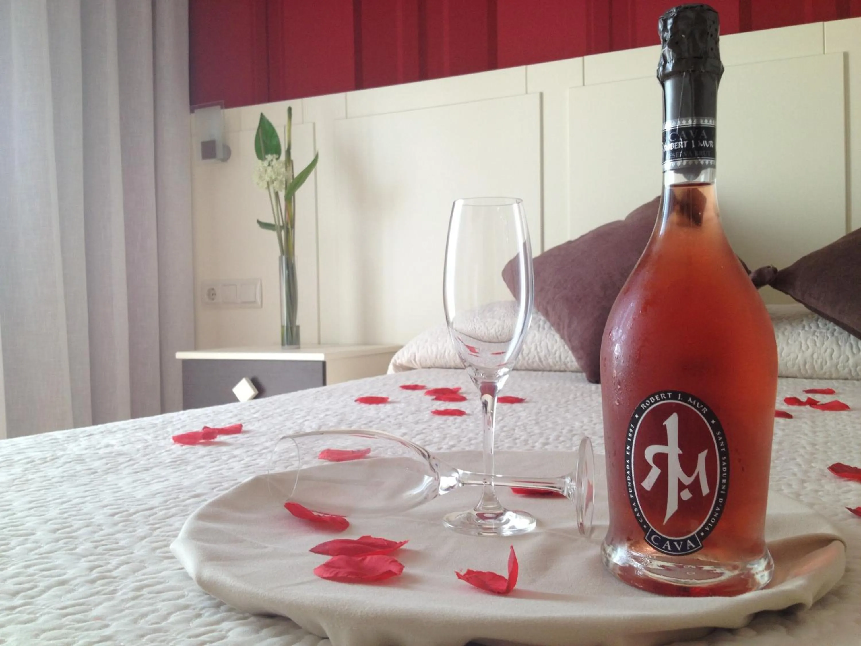 Photo of the whole room in Hotel La Bastida Toledo