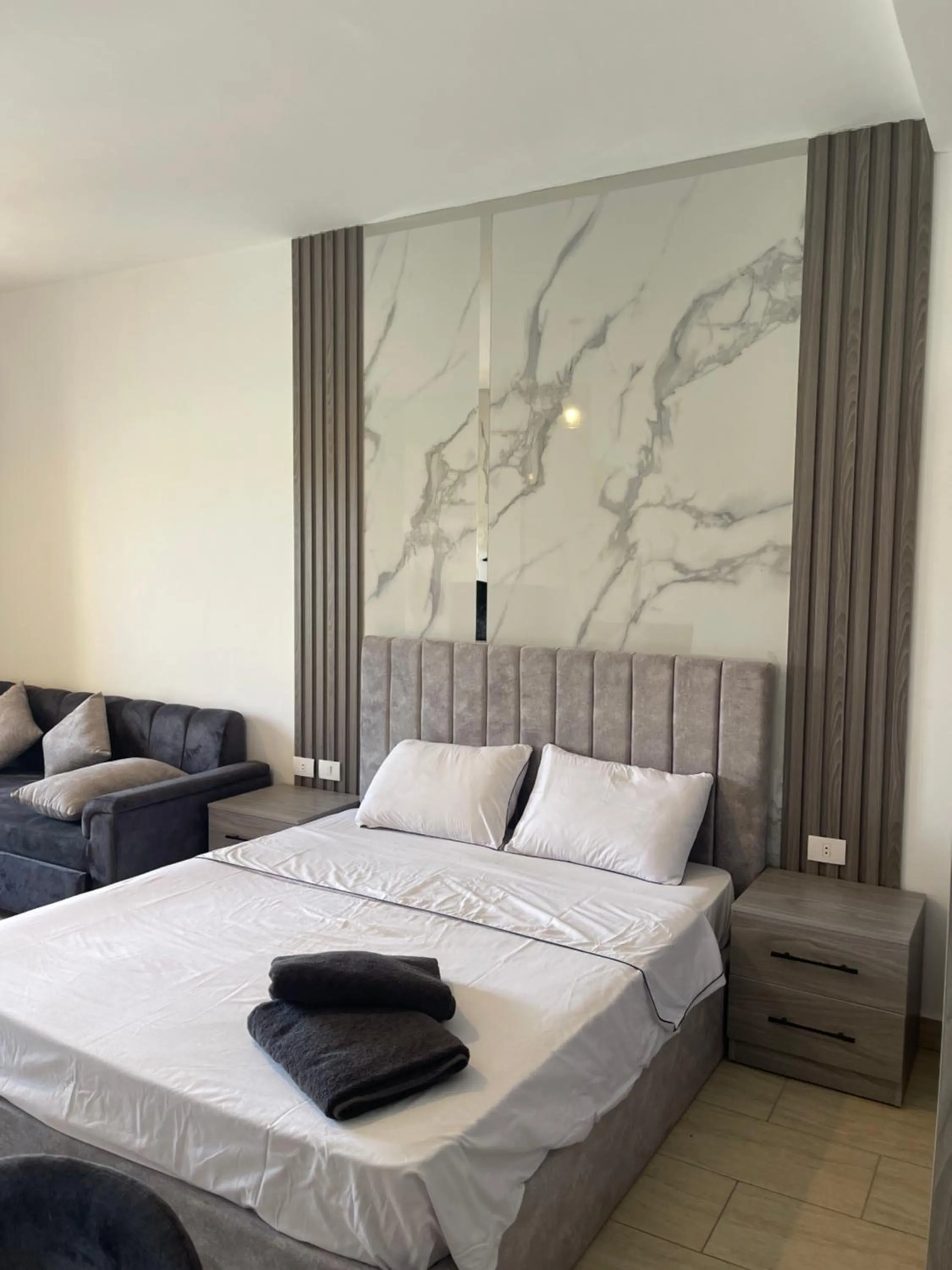 Bed in AlDau Heights Apartments