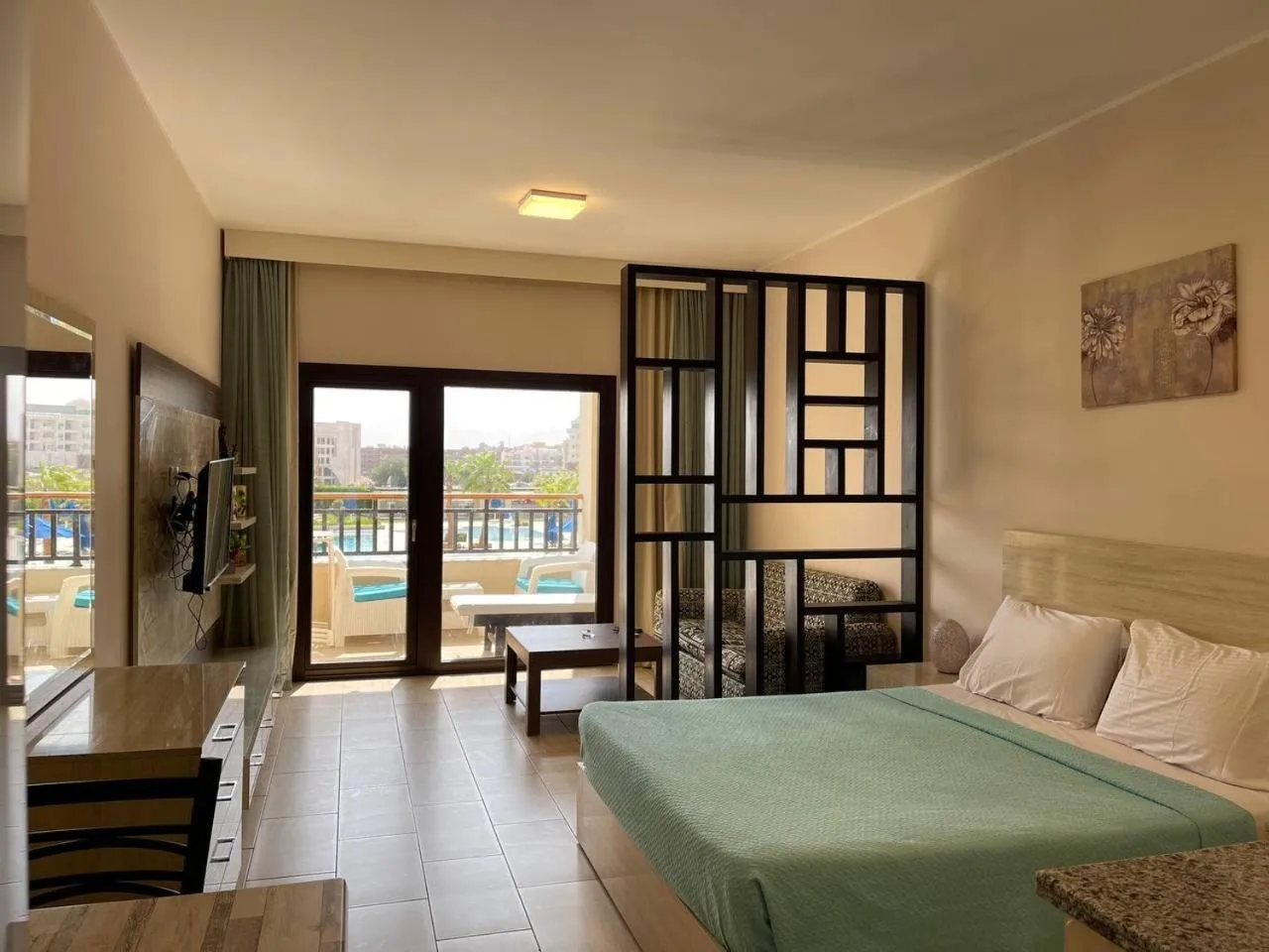 Bed in AlDau Heights Apartments