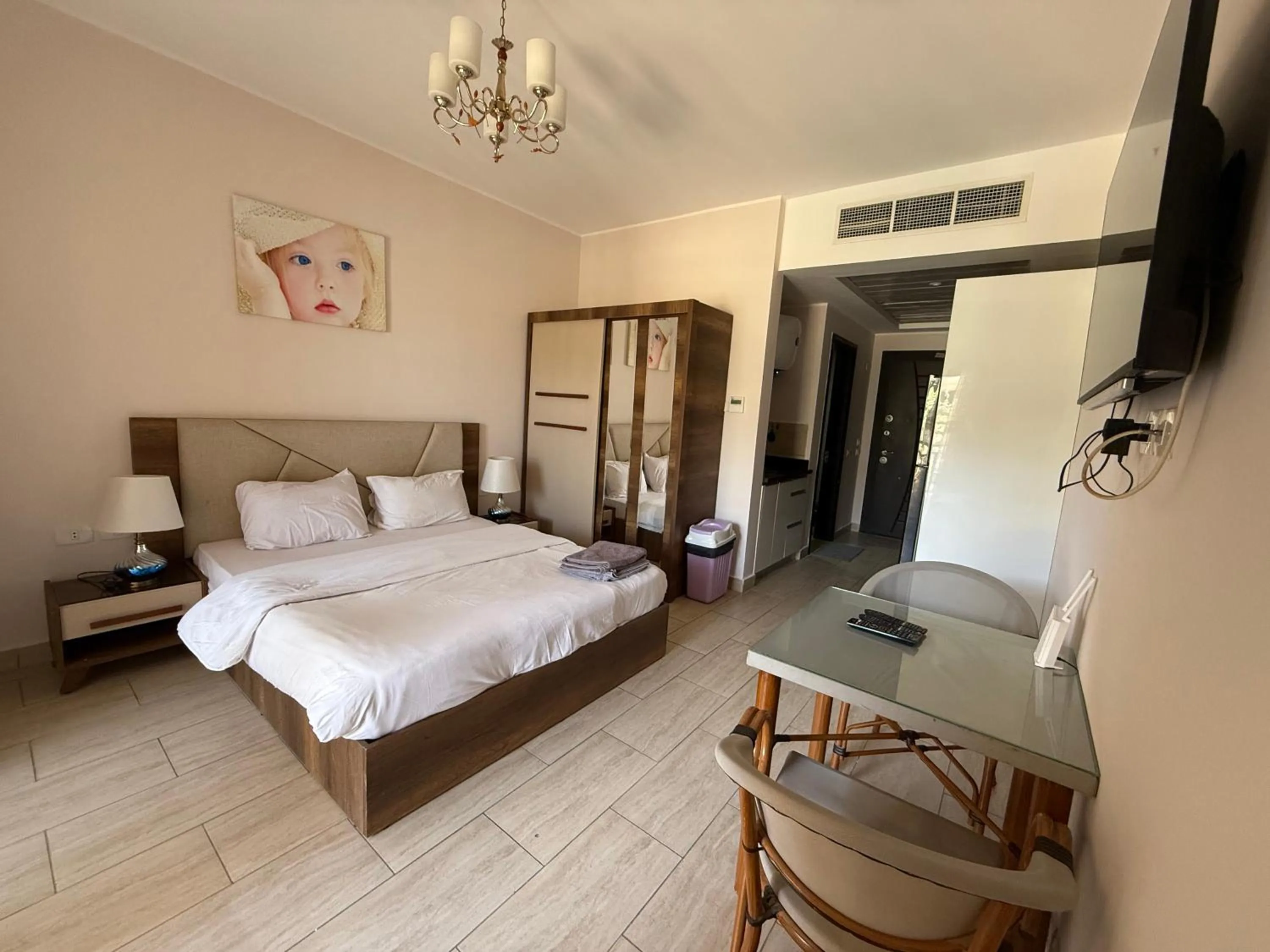 Bed in AlDau Heights Apartments