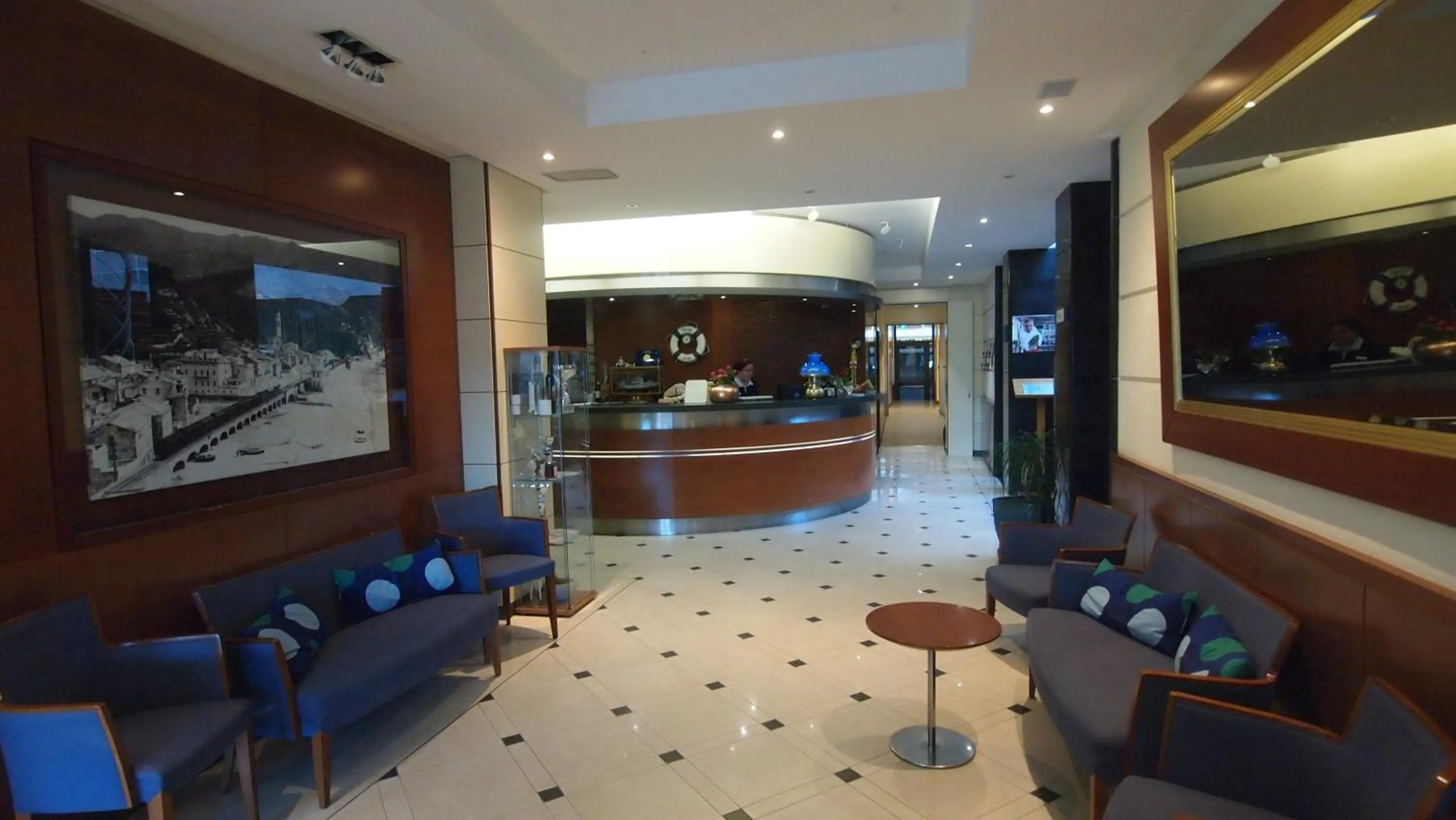 Lobby or reception in Piccolo Hotel