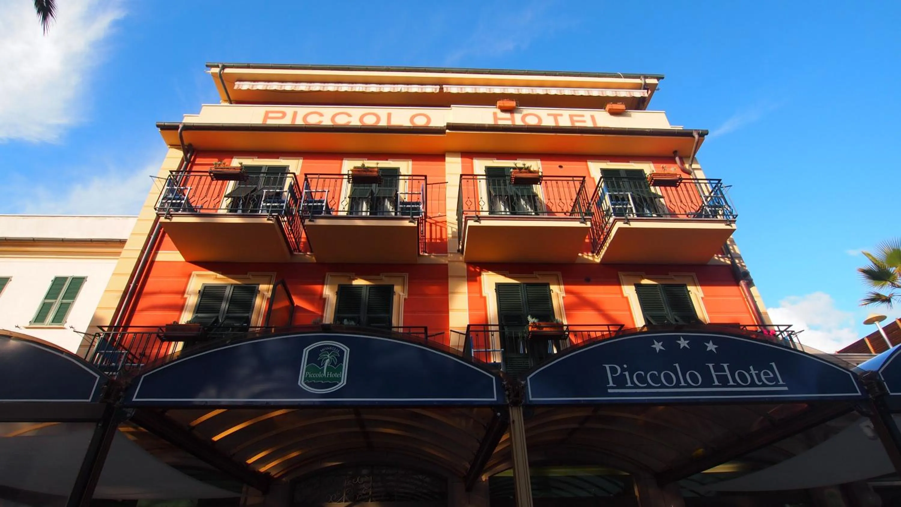 Facade/entrance in Piccolo Hotel
